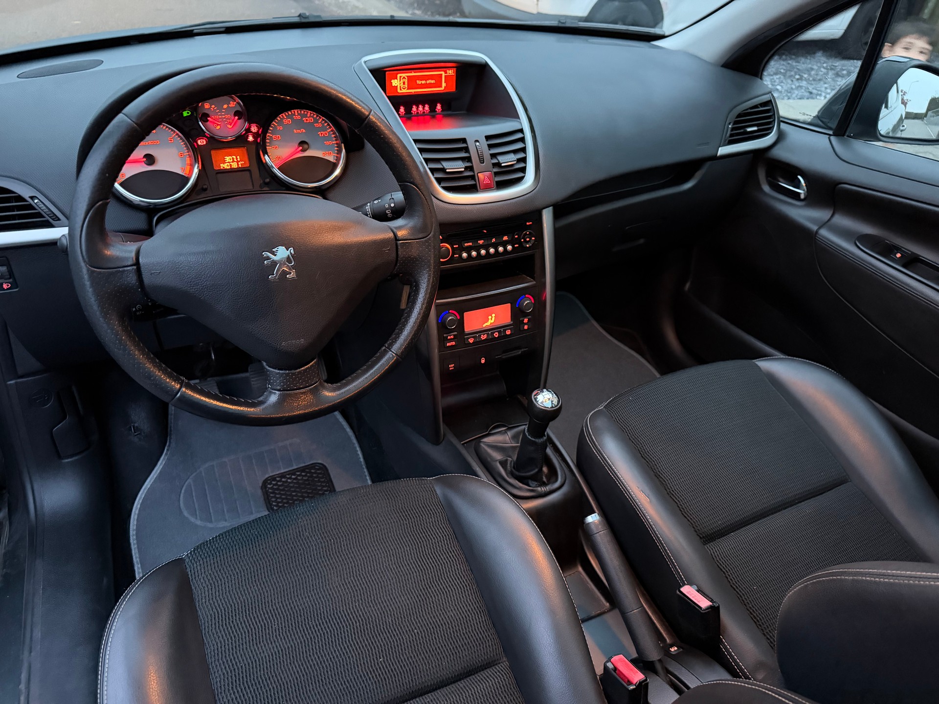PEUGEOT 207 SW 1.6 16V Allure-image-20