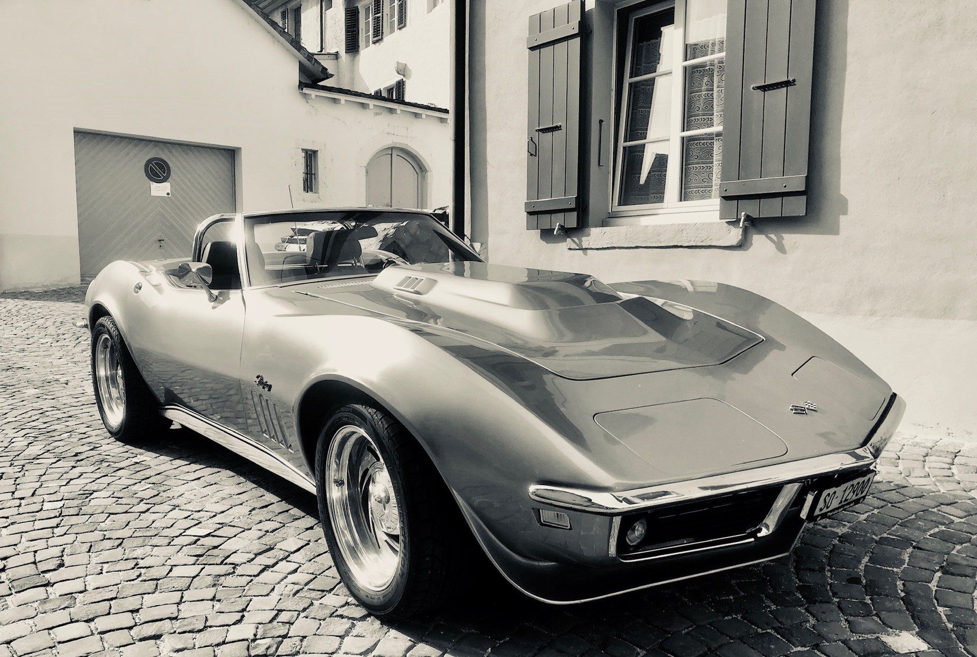 CHEVROLET CORVETTE-image-2