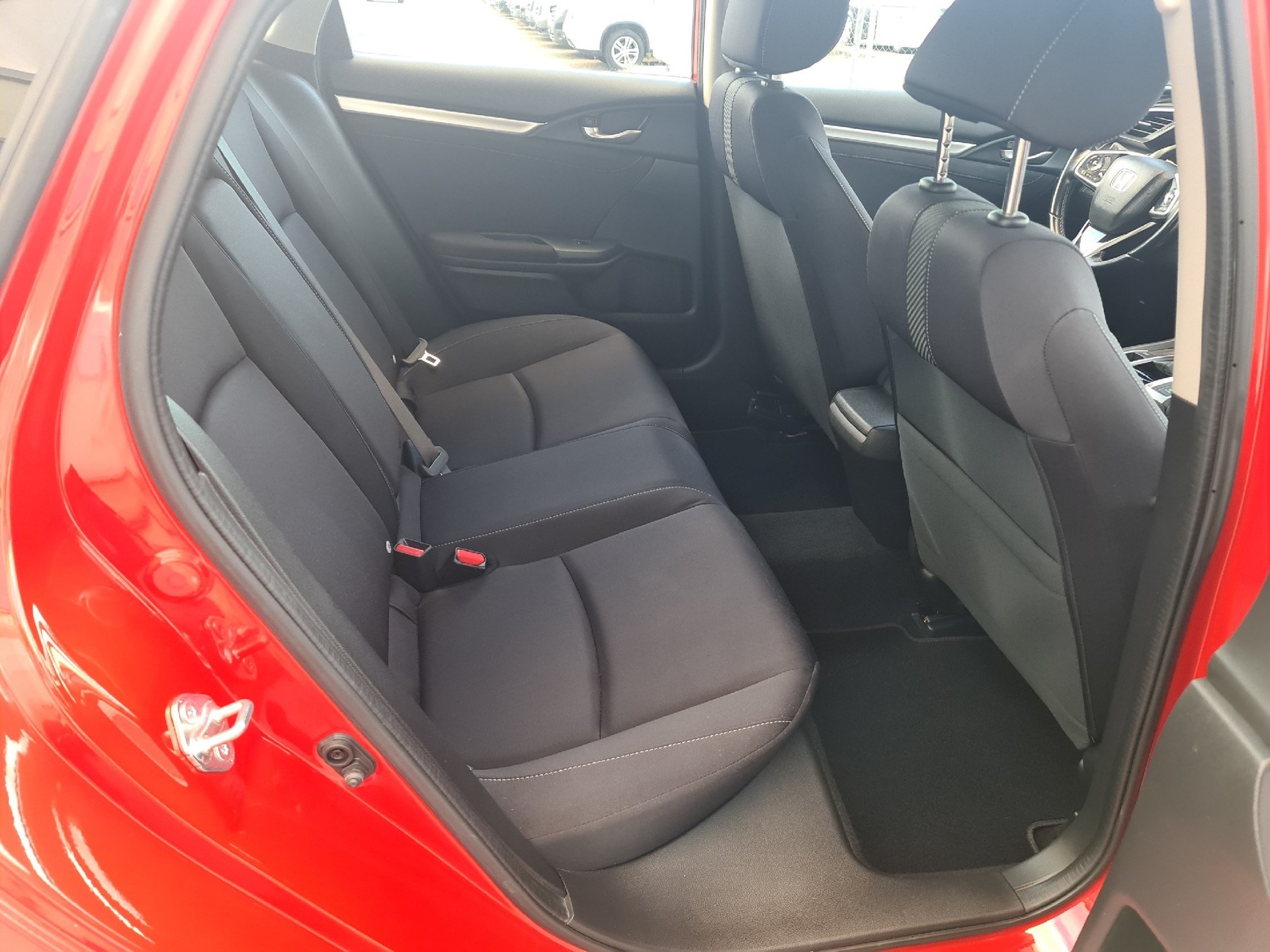 HONDA Civic Sedan 1.5 VTEC Executive Premium-image-12