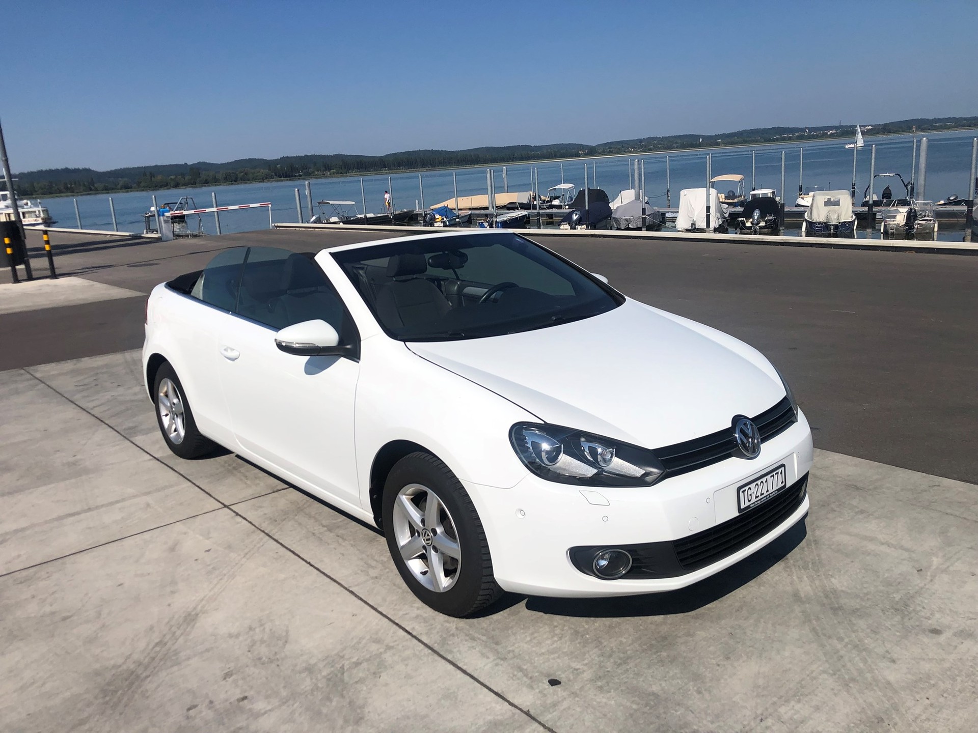 VW Golf Cabrio 1.2 TSI BMT day & night-image-15
