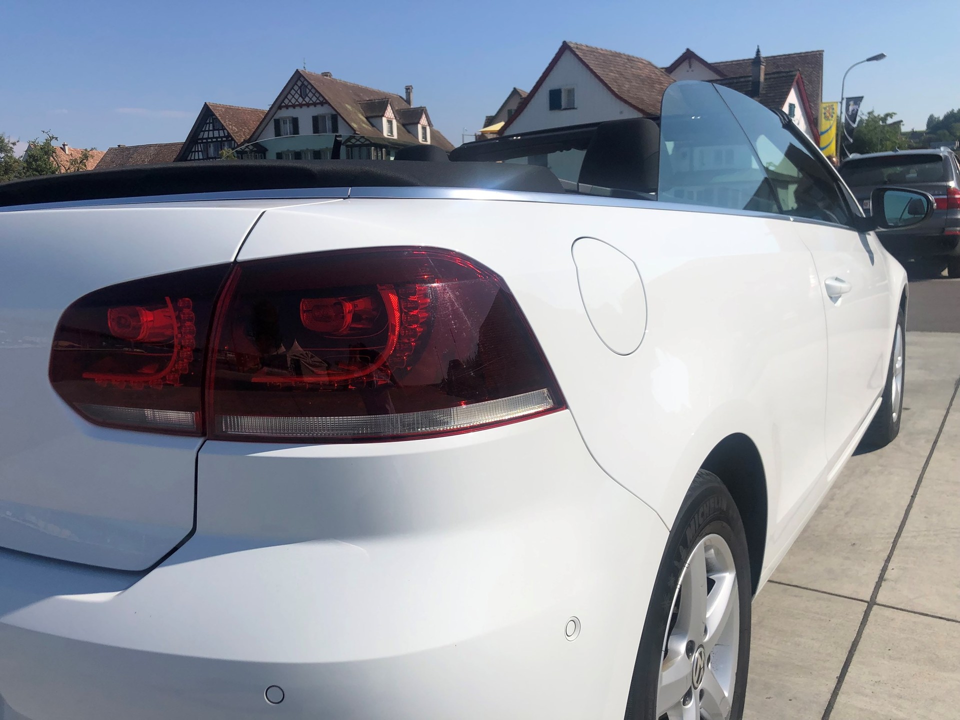 VW Golf Cabrio 1.2 TSI BMT day & night-image-14