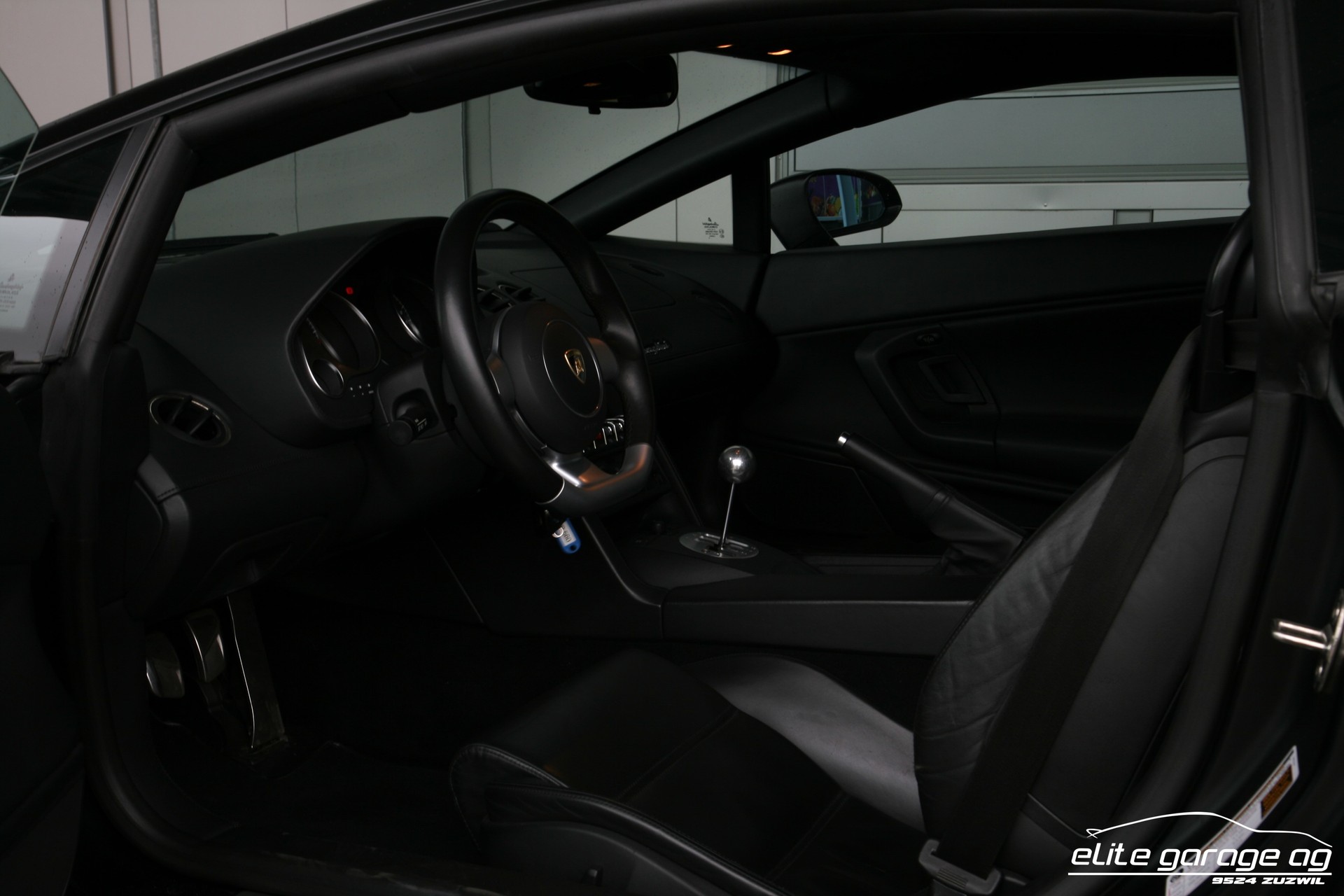 LAMBORGHINI Gallardo LP560-4 Coupé HANDSCHALTER-image-12