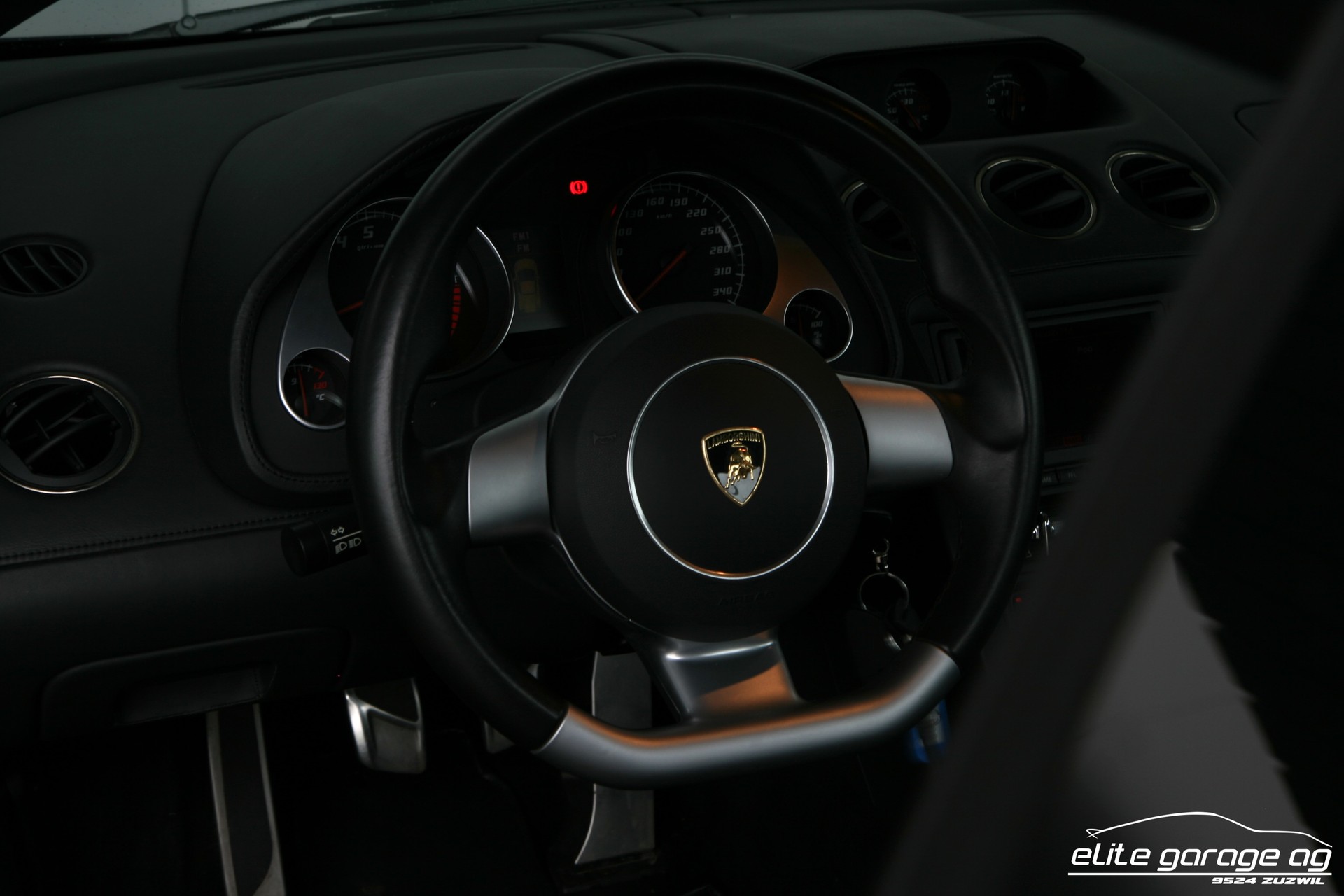 LAMBORGHINI Gallardo LP560-4 Coupé HANDSCHALTER-image-13