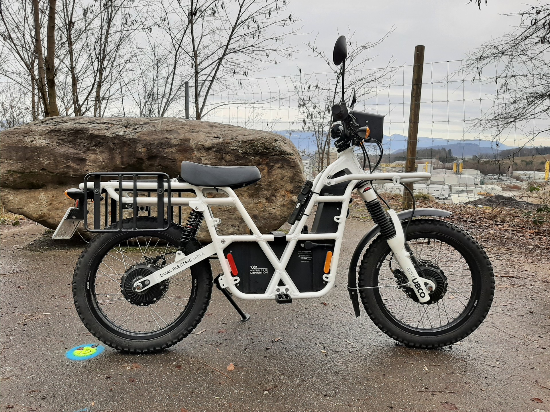 UBCO 2x2 Adventure-showroom-element-2
