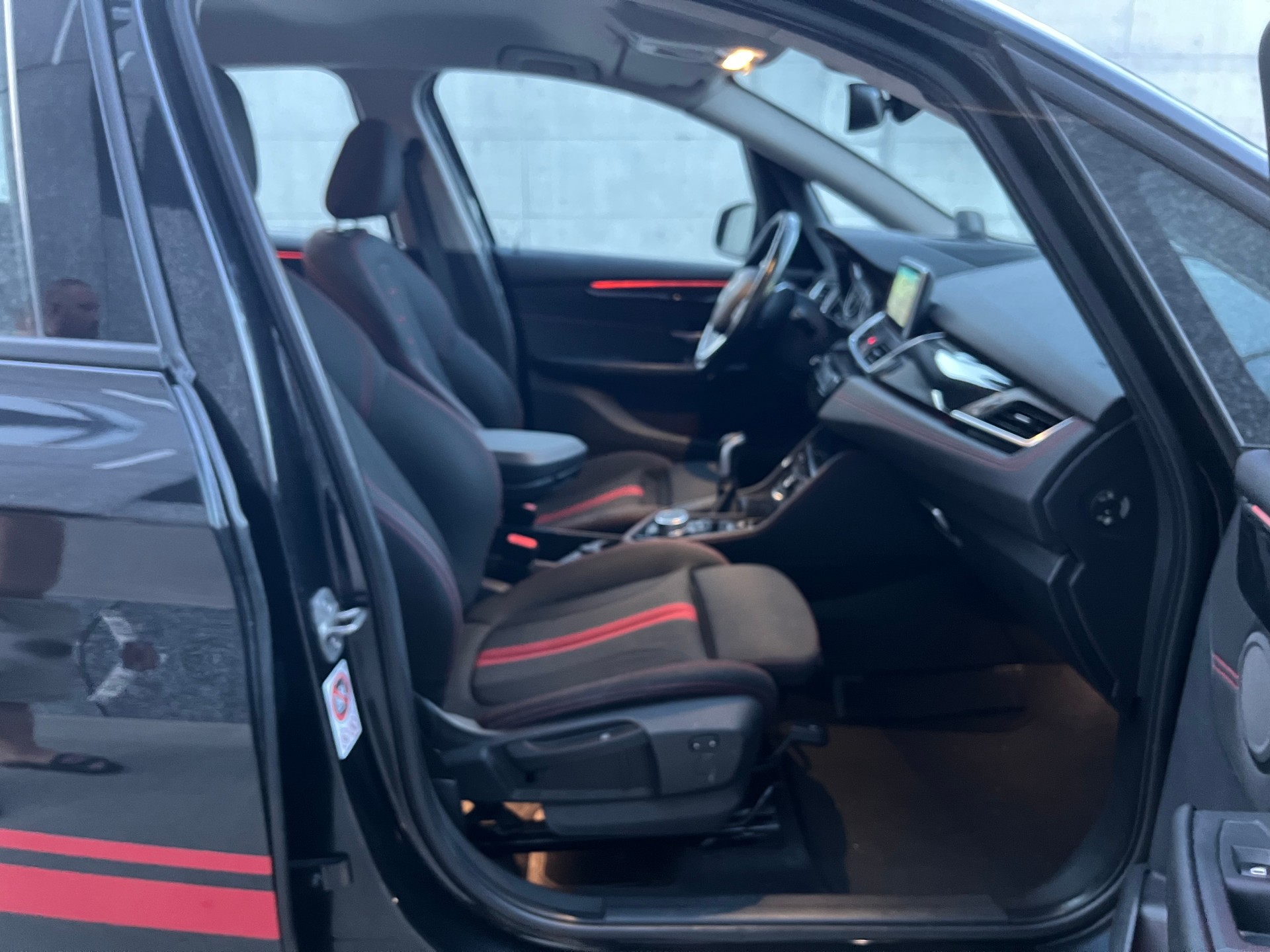 BMW 218d Active Tourer Sport Line-image-10