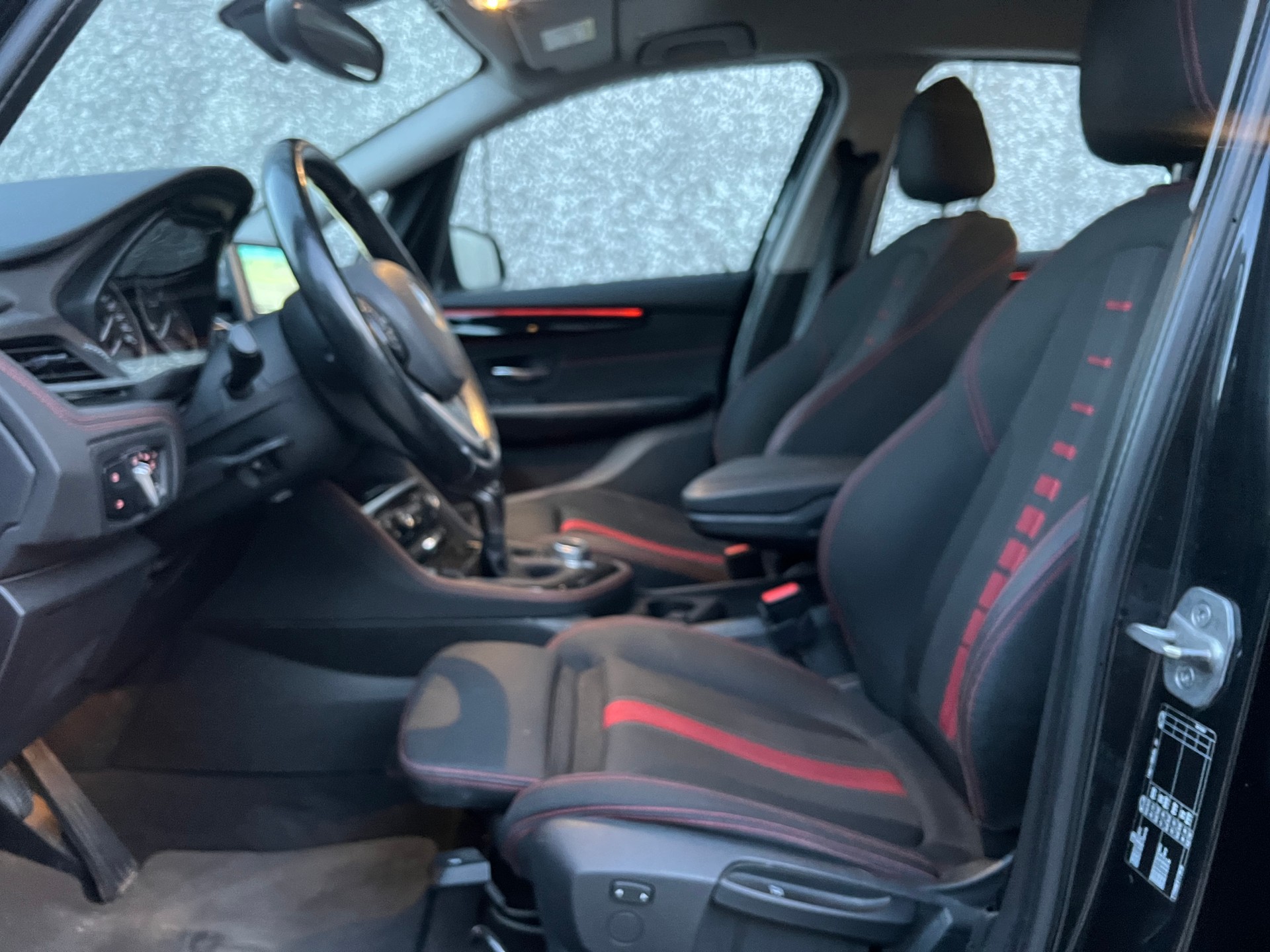 BMW 218d Active Tourer Sport Line-image-9