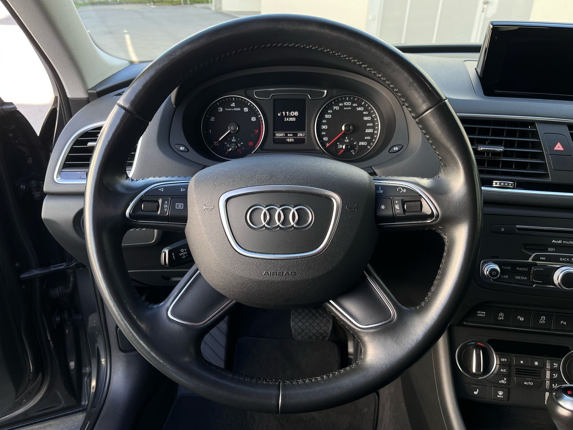 AUDI Q3 2.0 TFSI design quattro S-tronic 8x Alu 12Mt Gara-image-15
