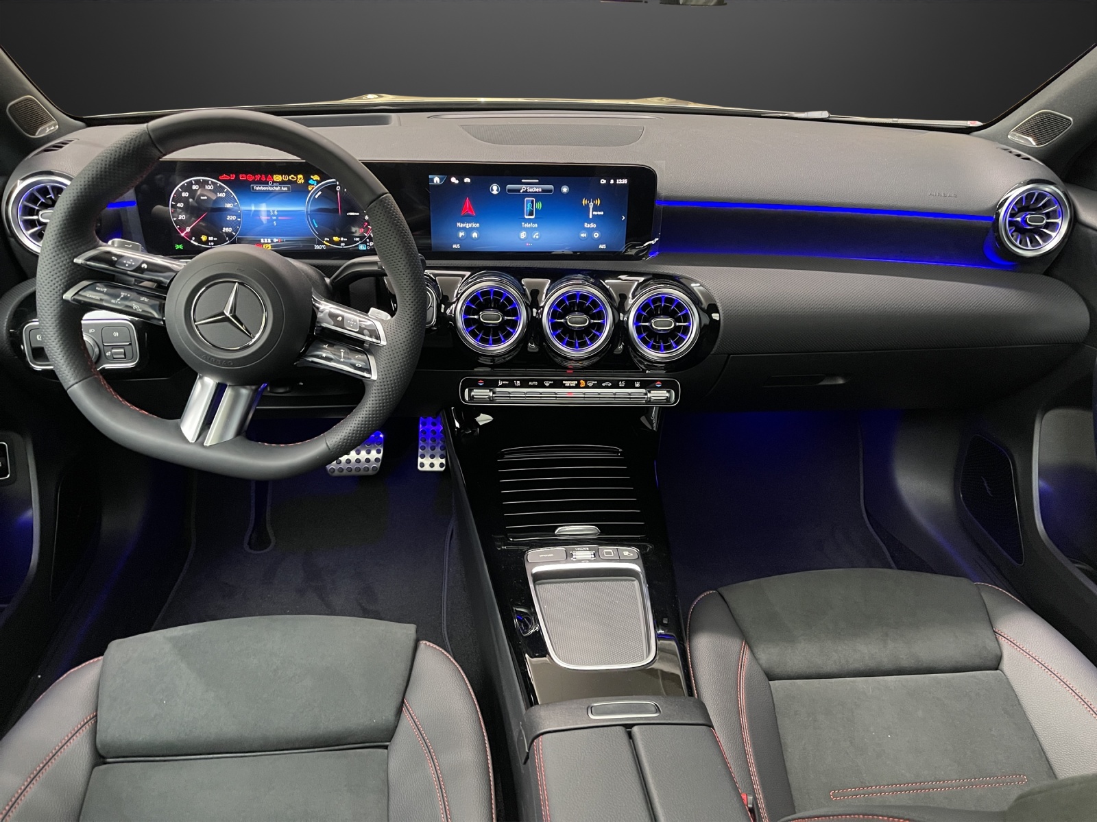 MERCEDES-BENZ A 250 e EQ Star 8G-DCT-image-8