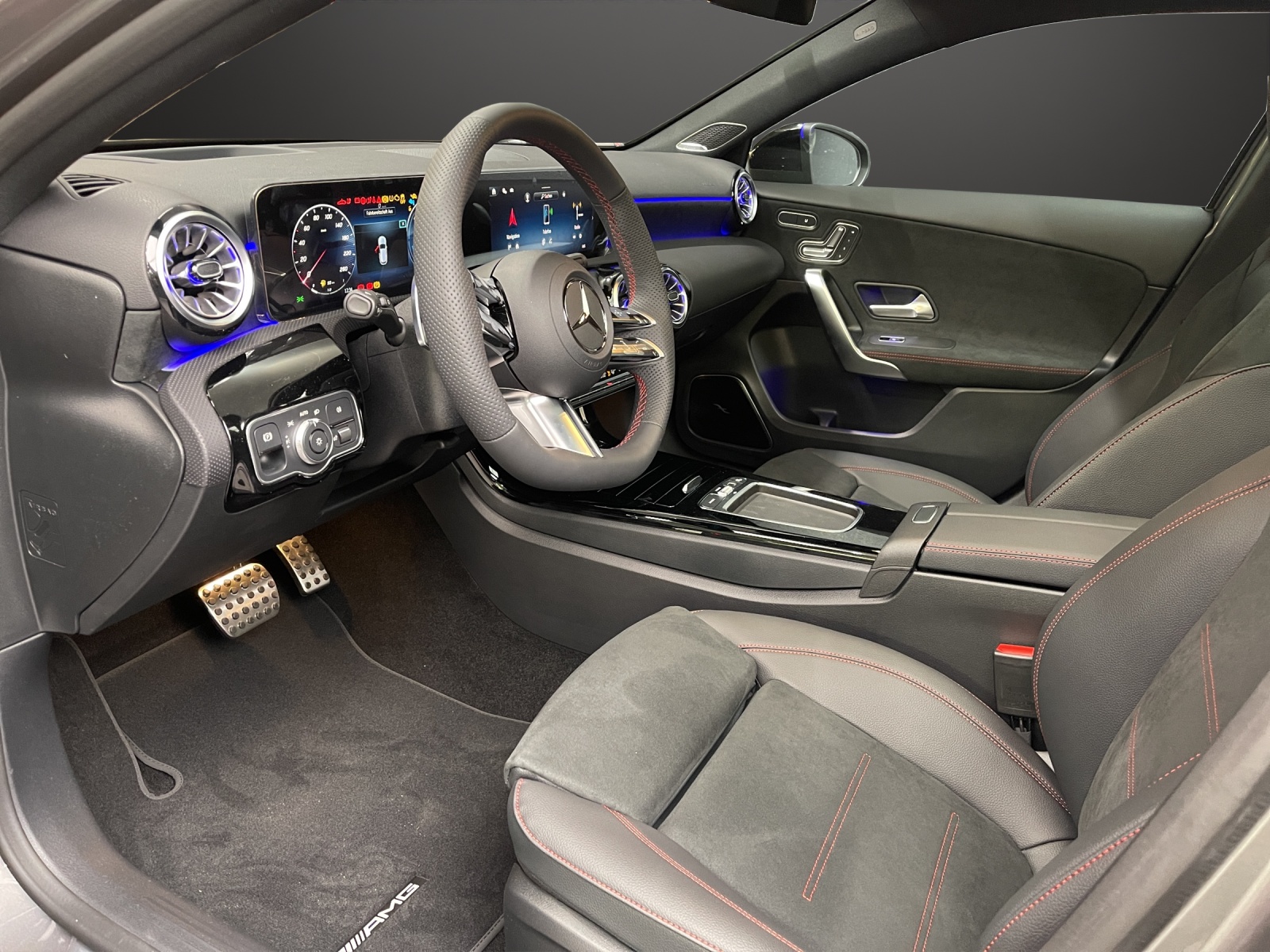 MERCEDES-BENZ A 250 e EQ Star 8G-DCT-image-7