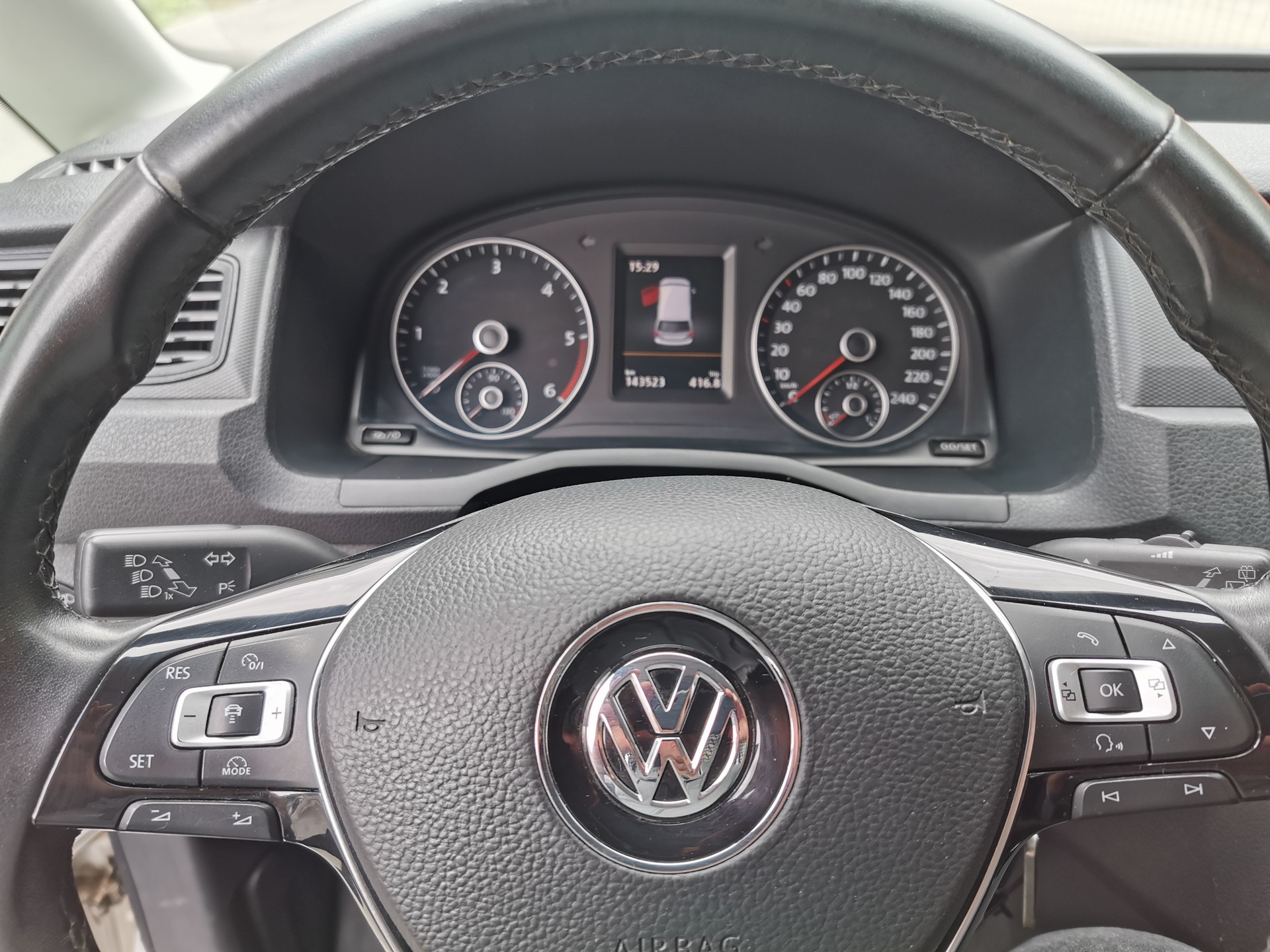 VW Caddy 2.0TDI 4Motion BlueMotion Technology-image-7