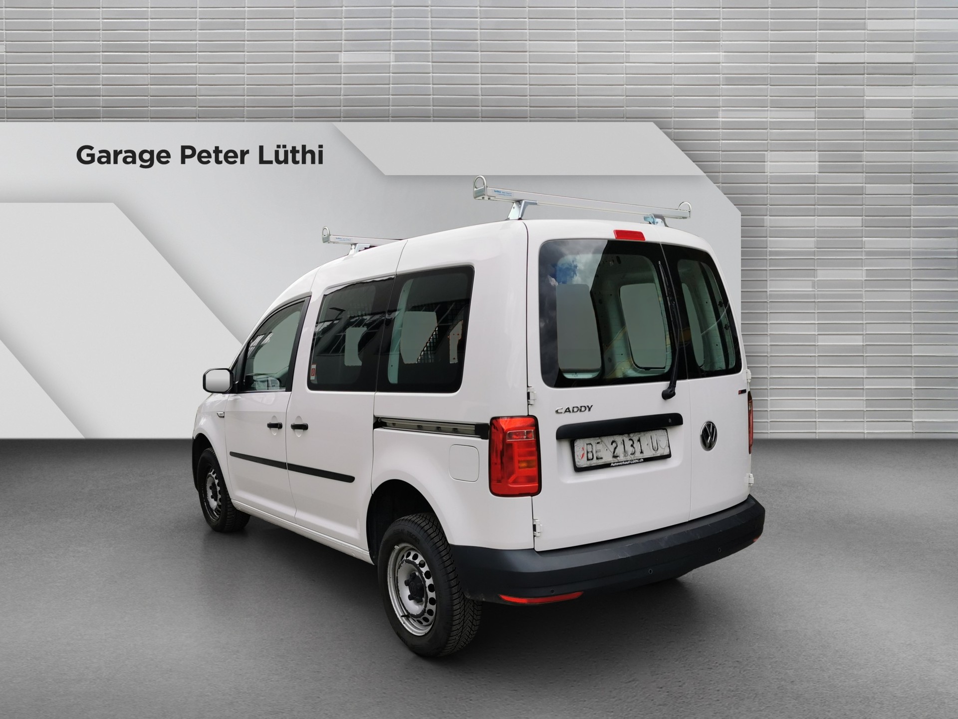 VW Caddy 2.0TDI 4Motion BlueMotion Technology-image-1