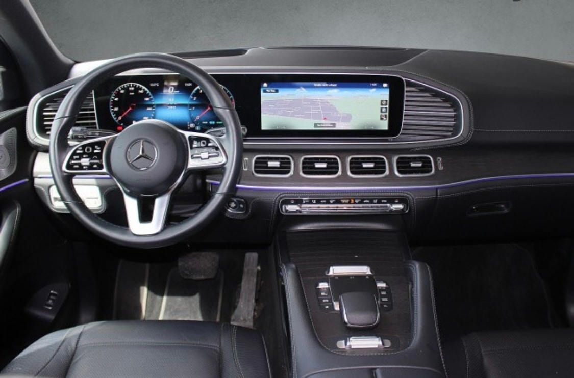 MERCEDES-BENZ GLE 450 4Matic AMG Line 9G-Tronic-image-3