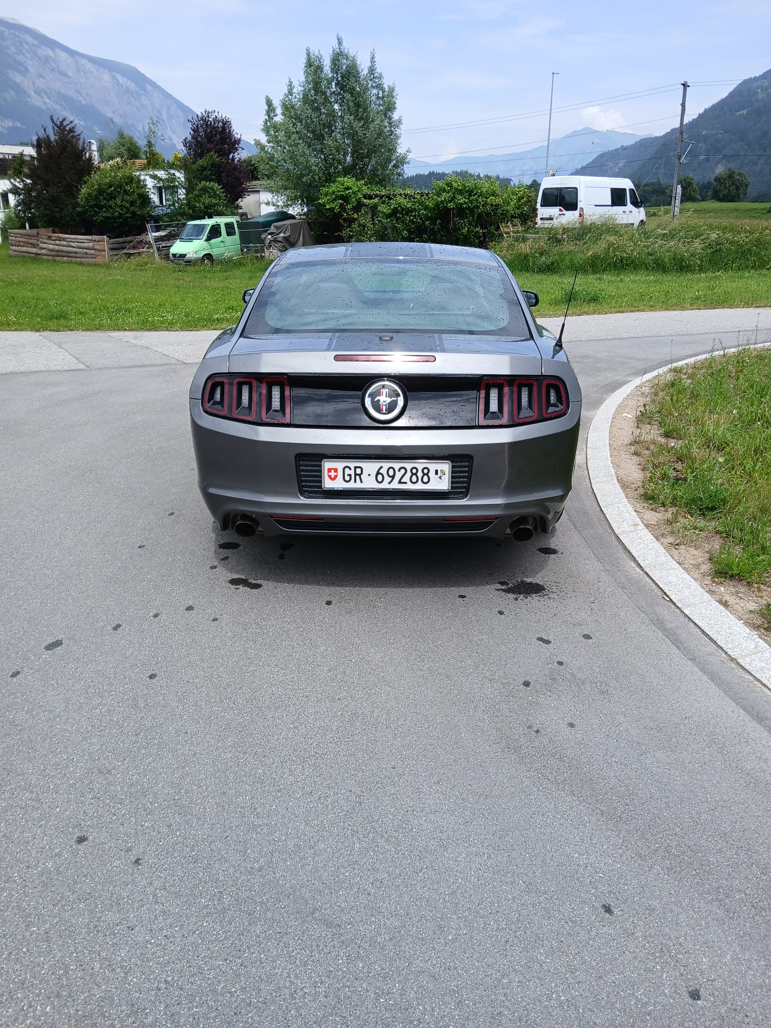 FORD MUSTANG-image-2