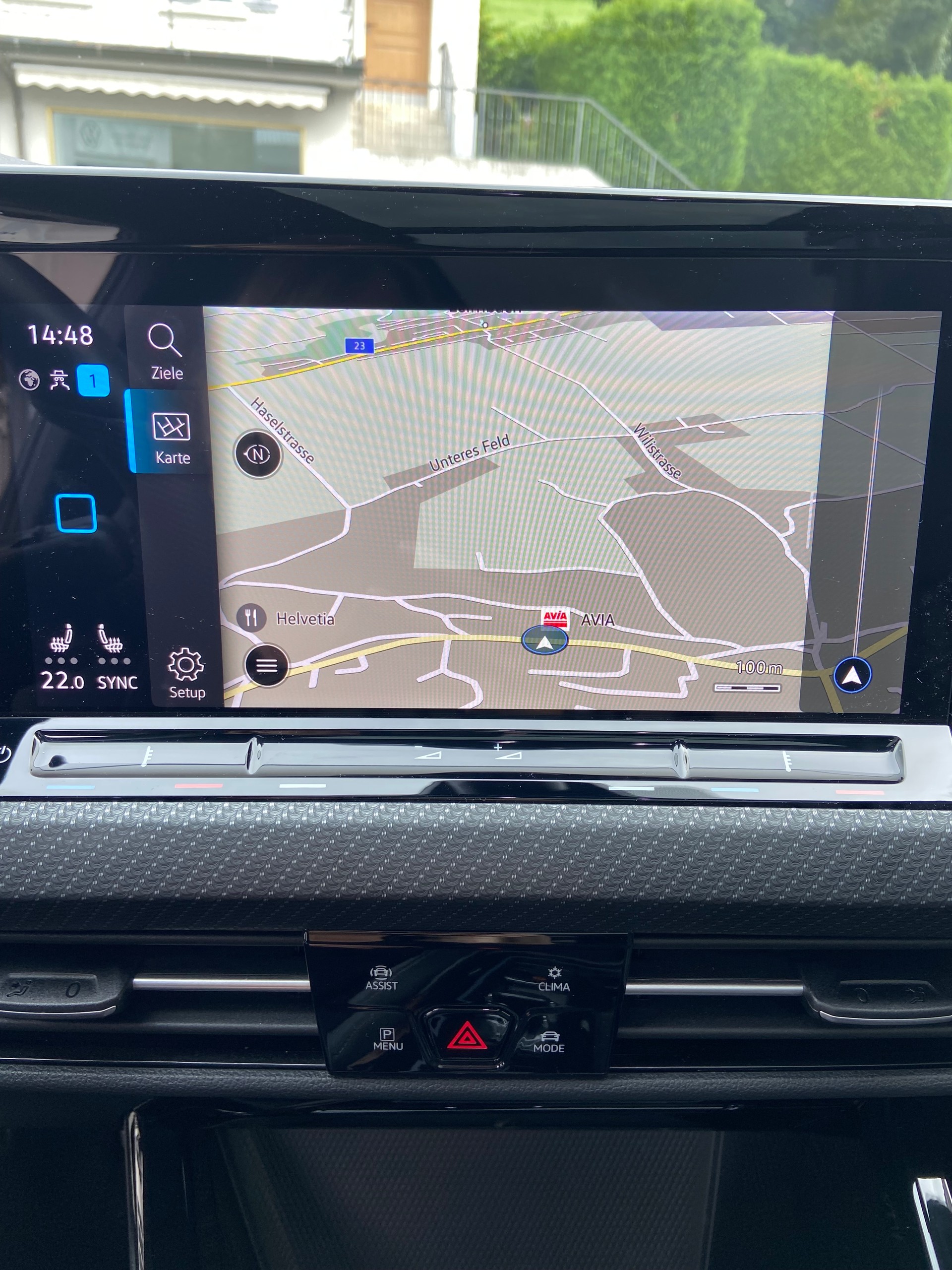 VW Golf Variant 2.0 TSI R-Line DSG-image-12