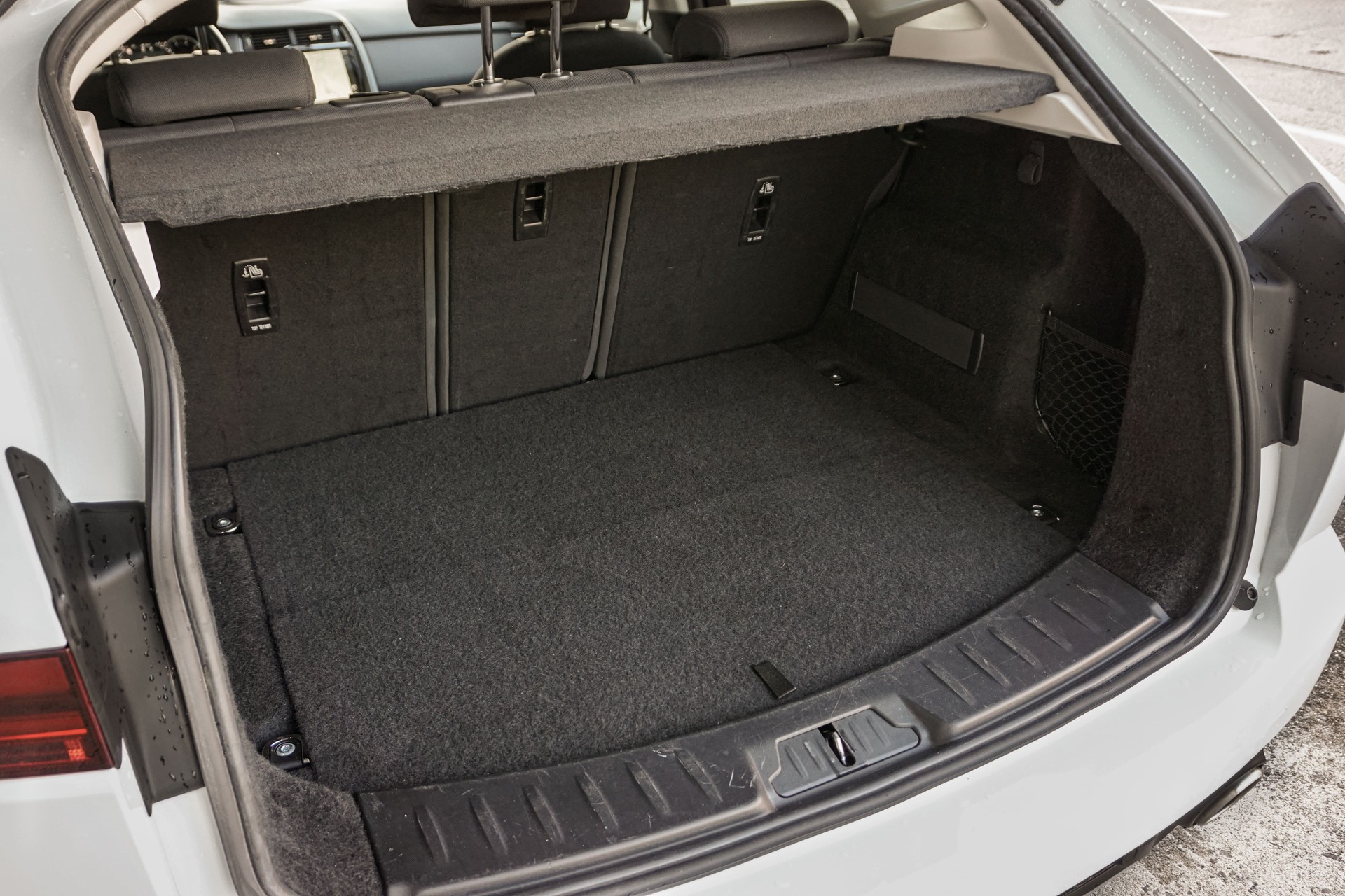 JAGUAR E-Pace 2.0 P200 AWD_102-image-10