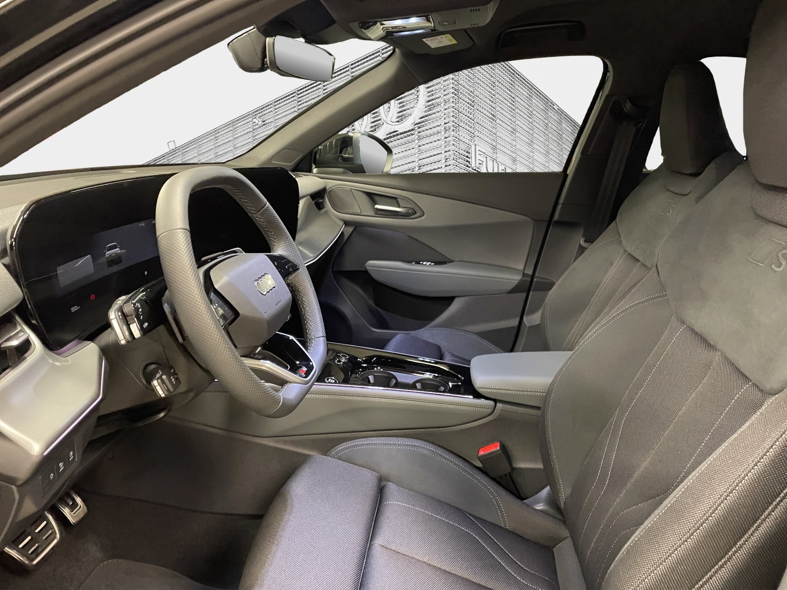 AUDI Q3 SUV 110 kW TFSI S tronic-image-9