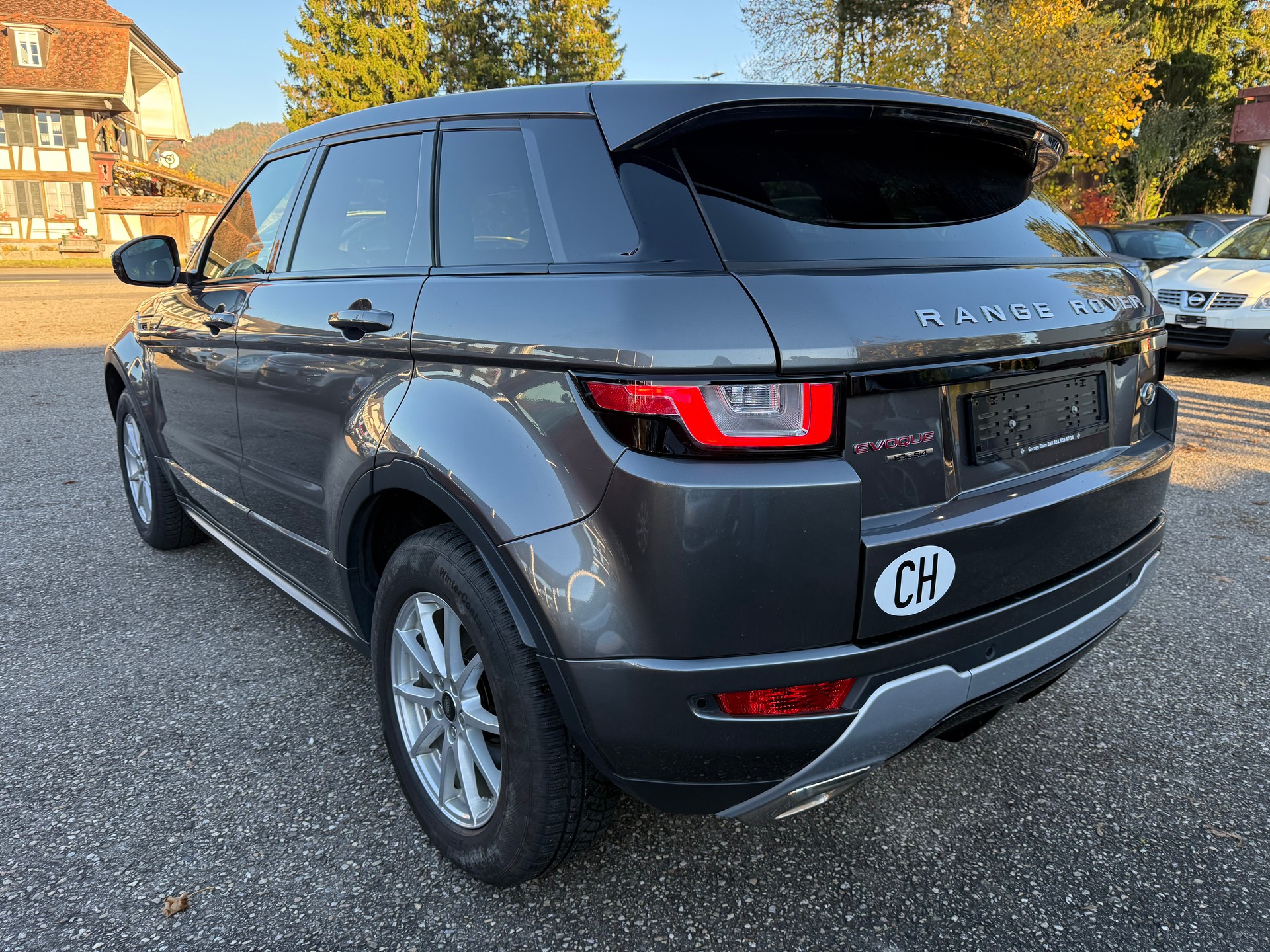 LAND ROVER Range Rover Evoque 2.0 Si4 HSE AT9-image-6