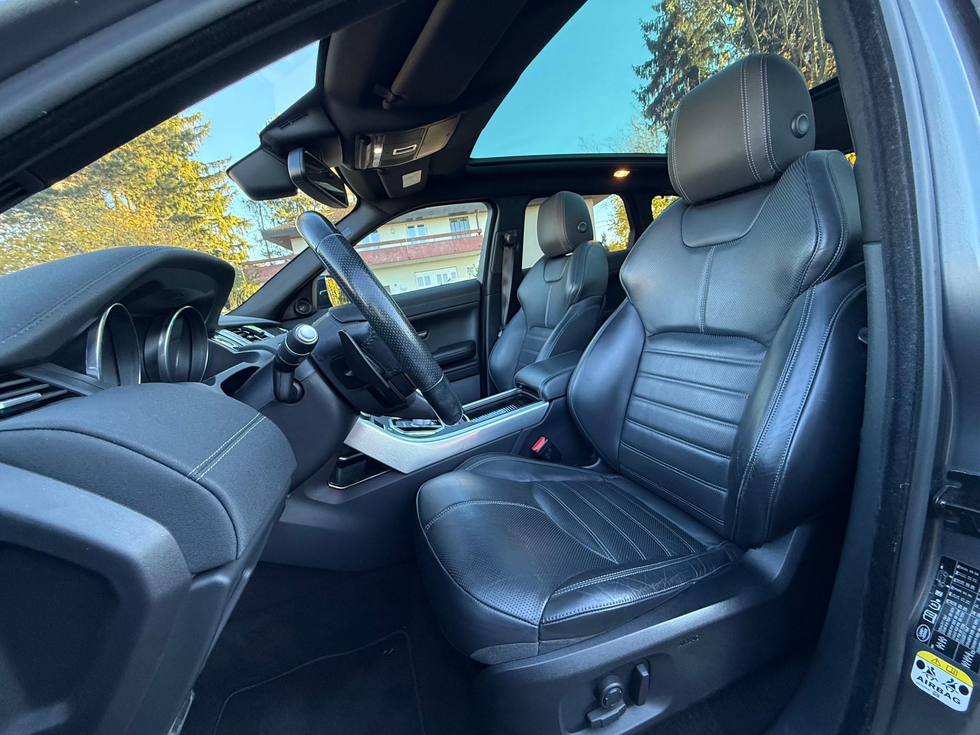 LAND ROVER Range Rover Evoque 2.0 Si4 HSE AT9-image-9