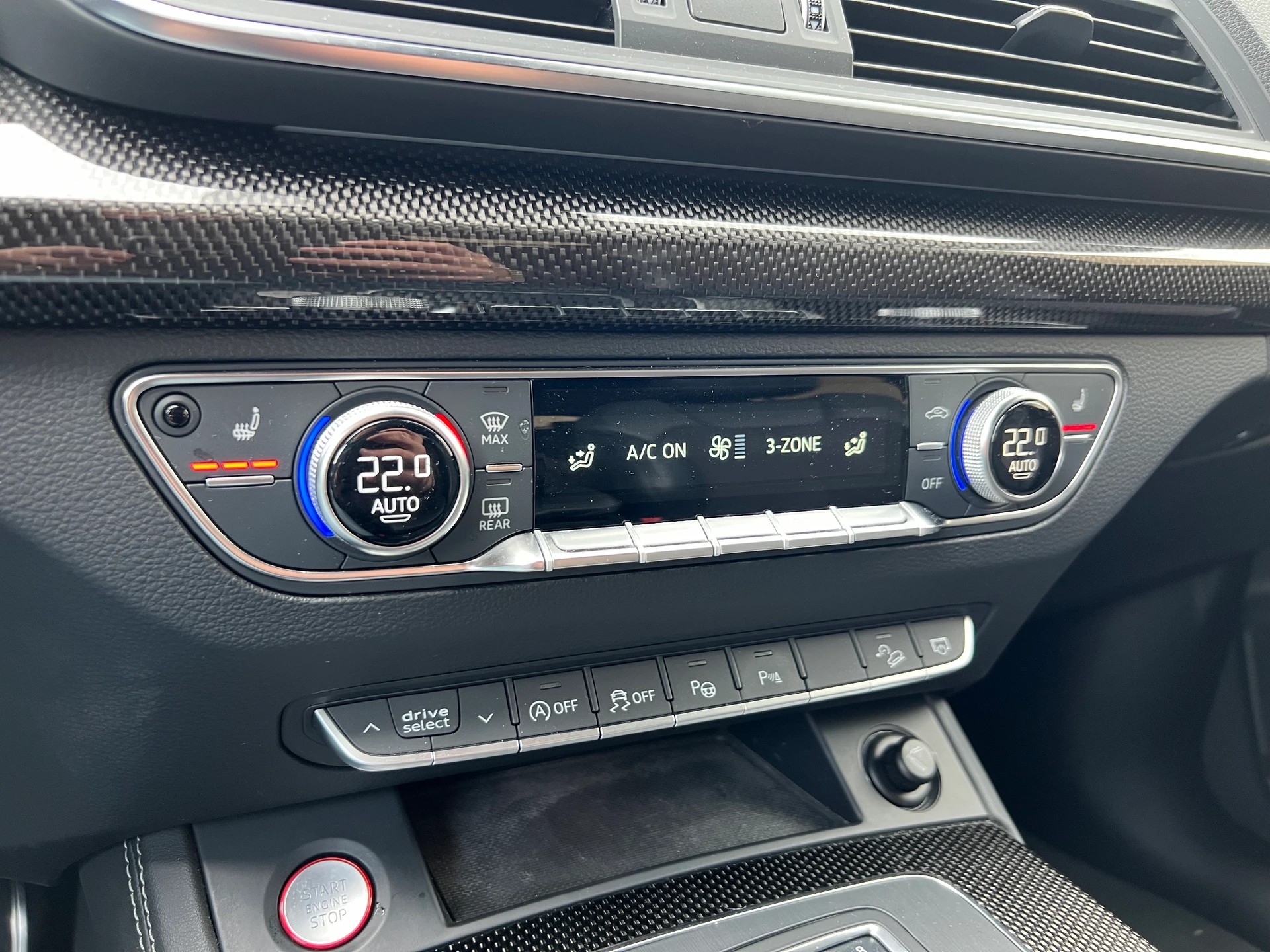 AUDI SQ5 3.0 TFSI quattro S-tronic (CH)-image-16