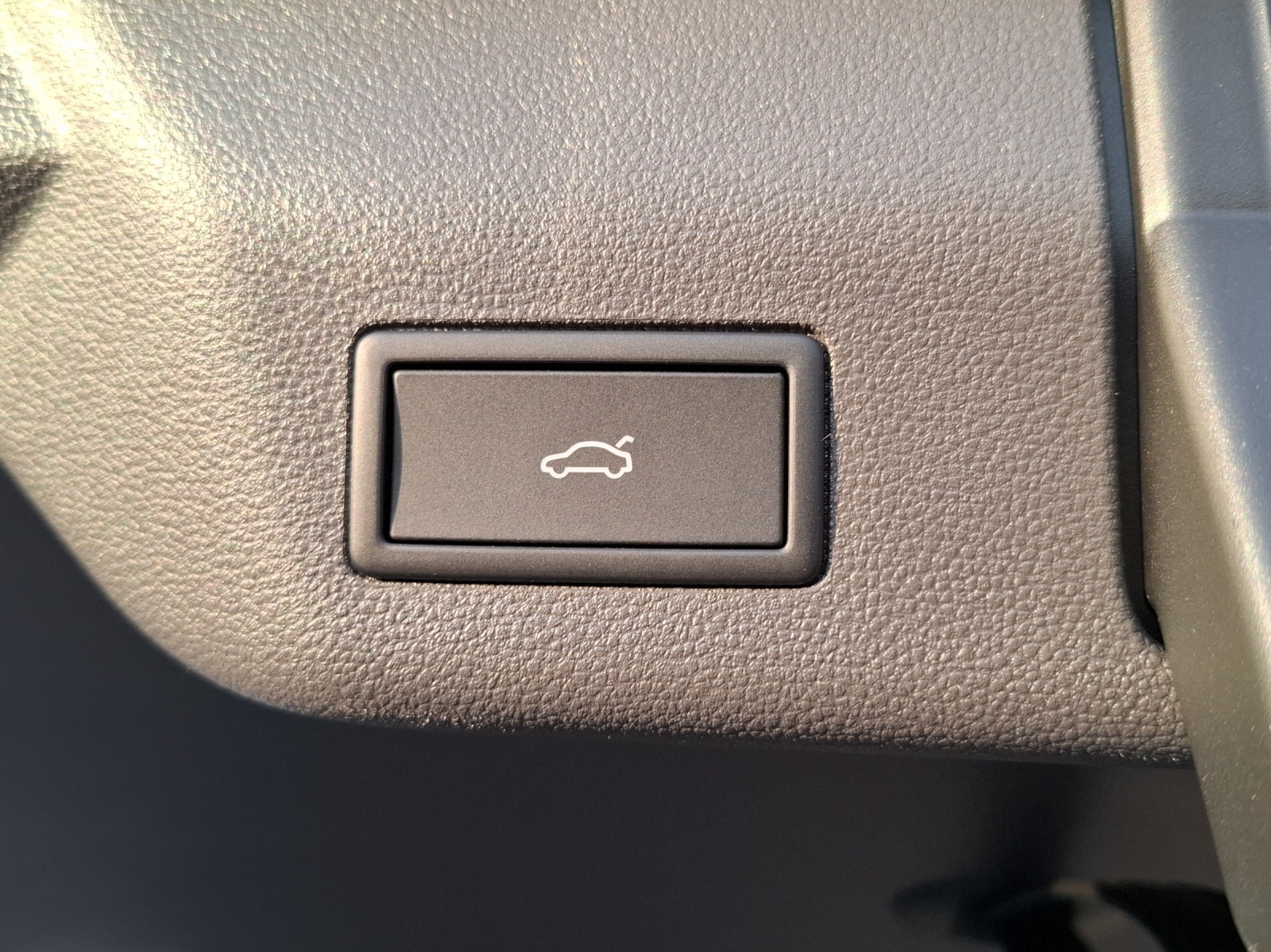 VW Multivan 1.5 eHybrid Life Edition 4Motion DSG-image-13