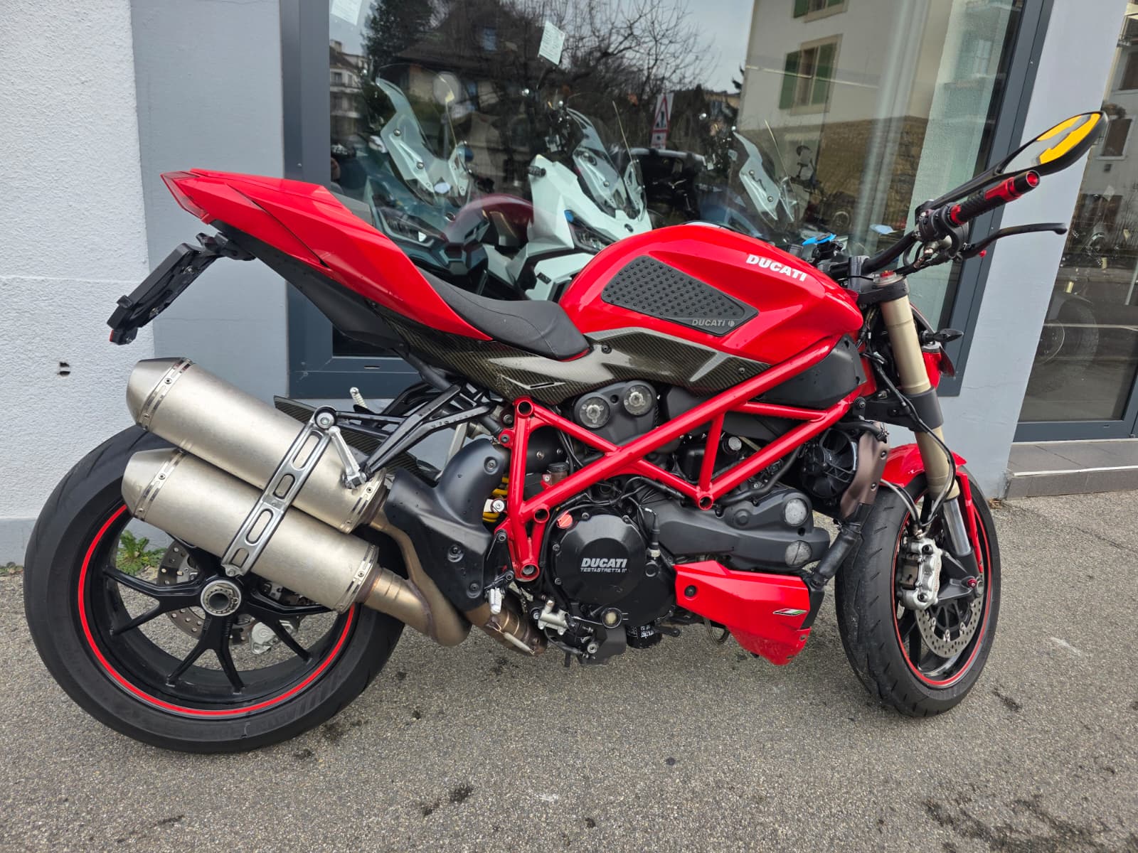 DUCATI Streetfighter 848 (25kW)-showroom-element-1