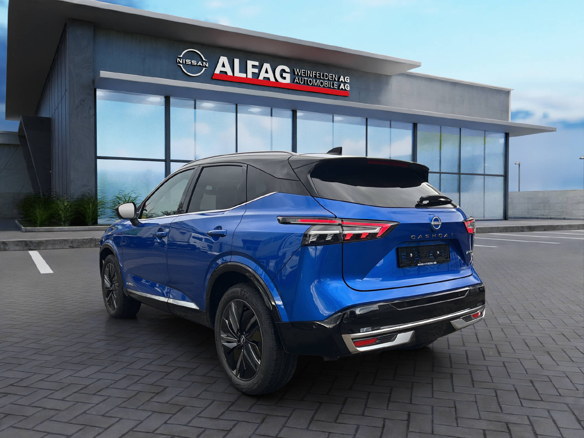 NISSAN Qashqai 1.5 VC-T Tekna-showroom-element-3