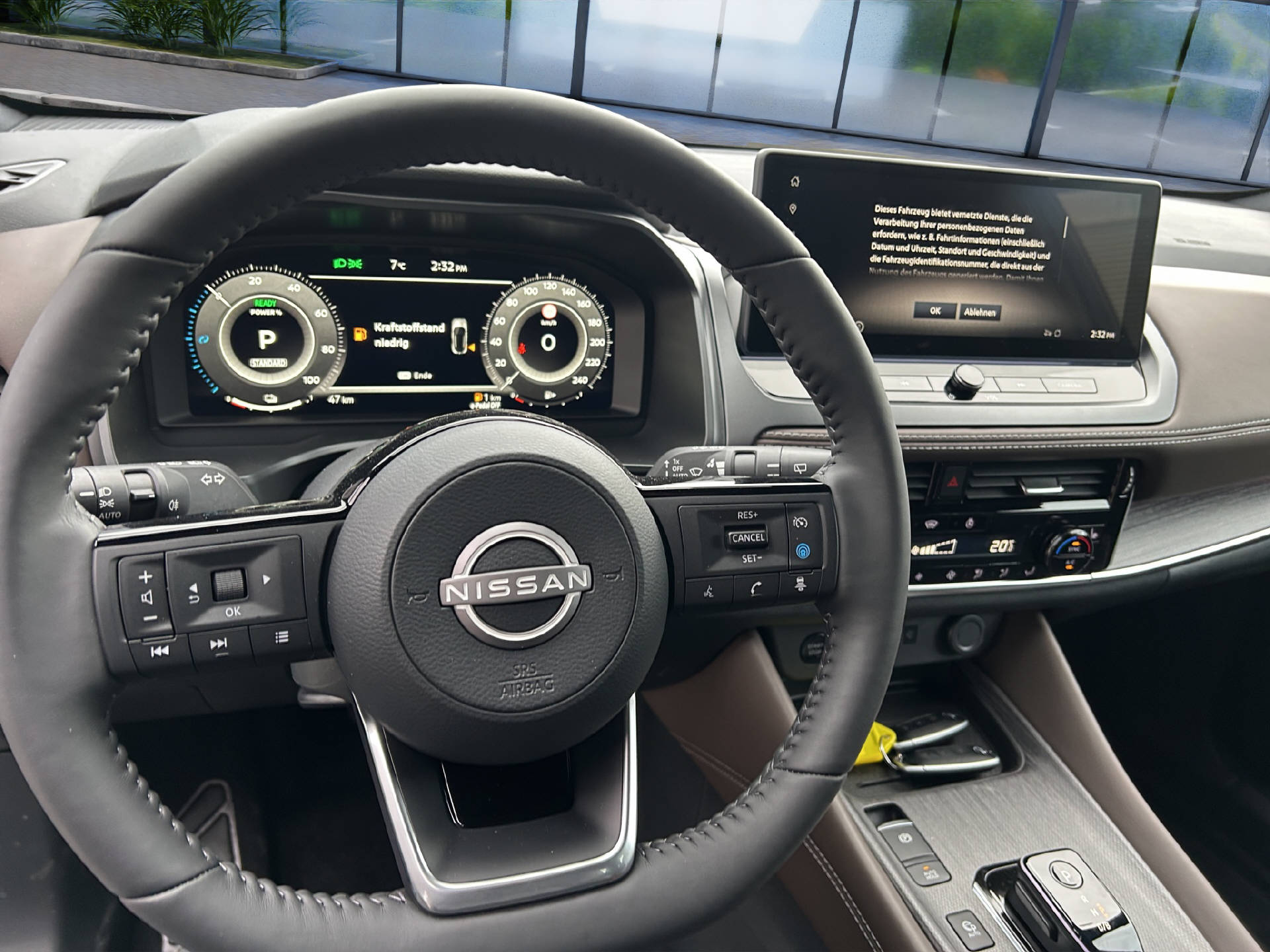 NISSAN Qashqai 1.5 VC-T Tekna-image-9