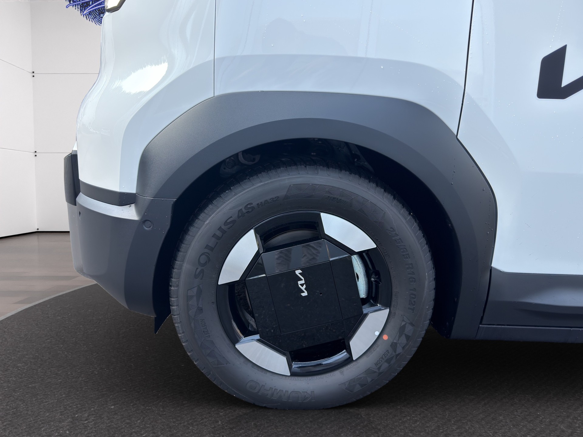 KIA CARGO 71.2 kWh ELITE-image-12