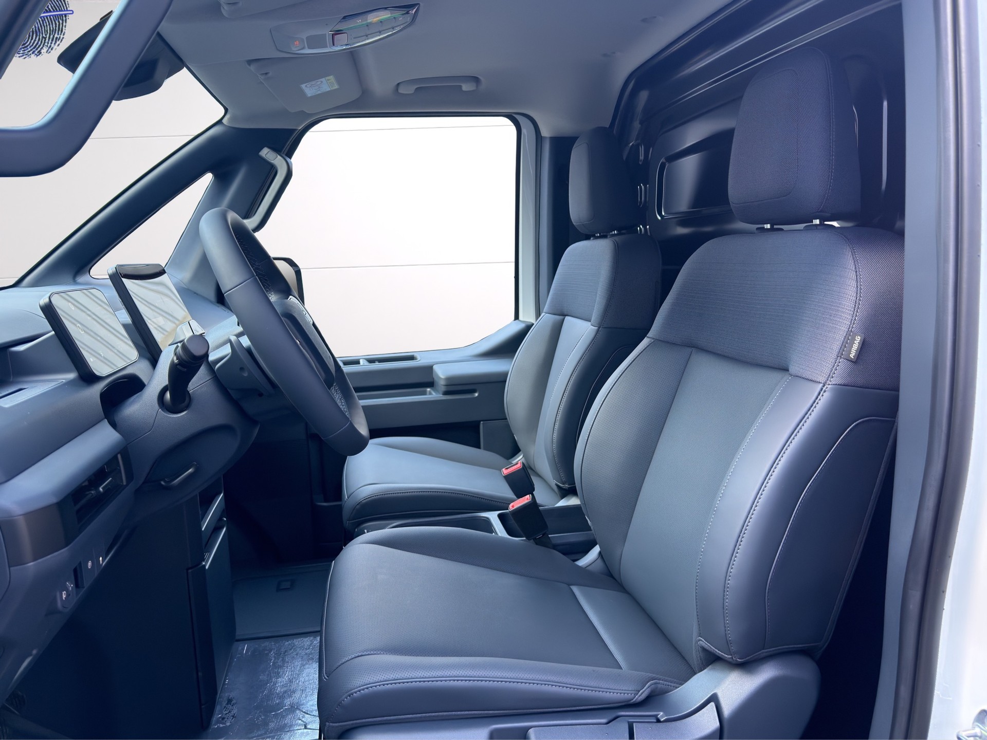 KIA CARGO 71.2 kWh ELITE-image-10