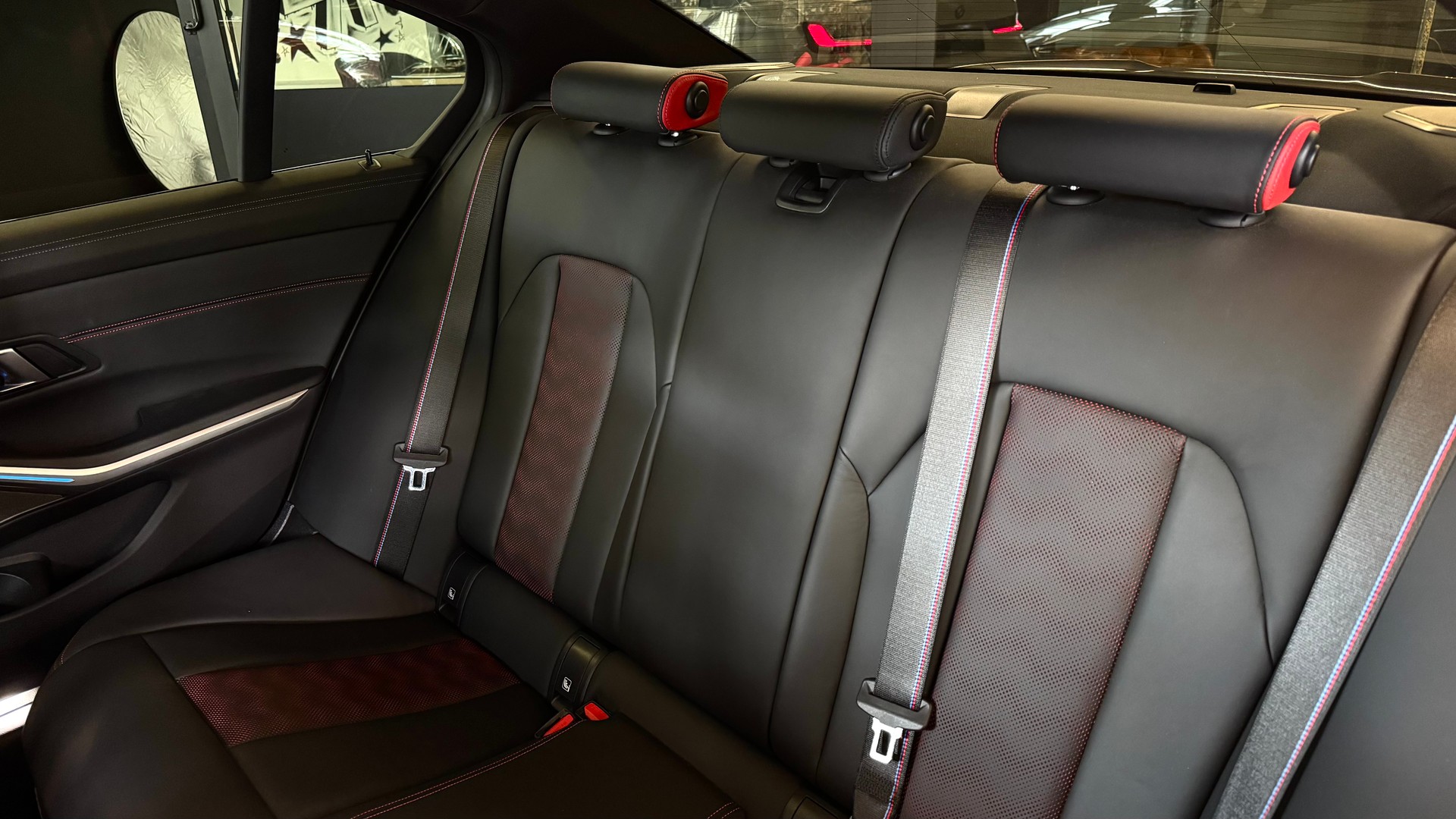 BMW M3 CS-image-15