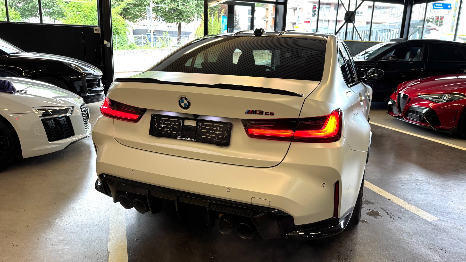 BMW M3 CS-image-4