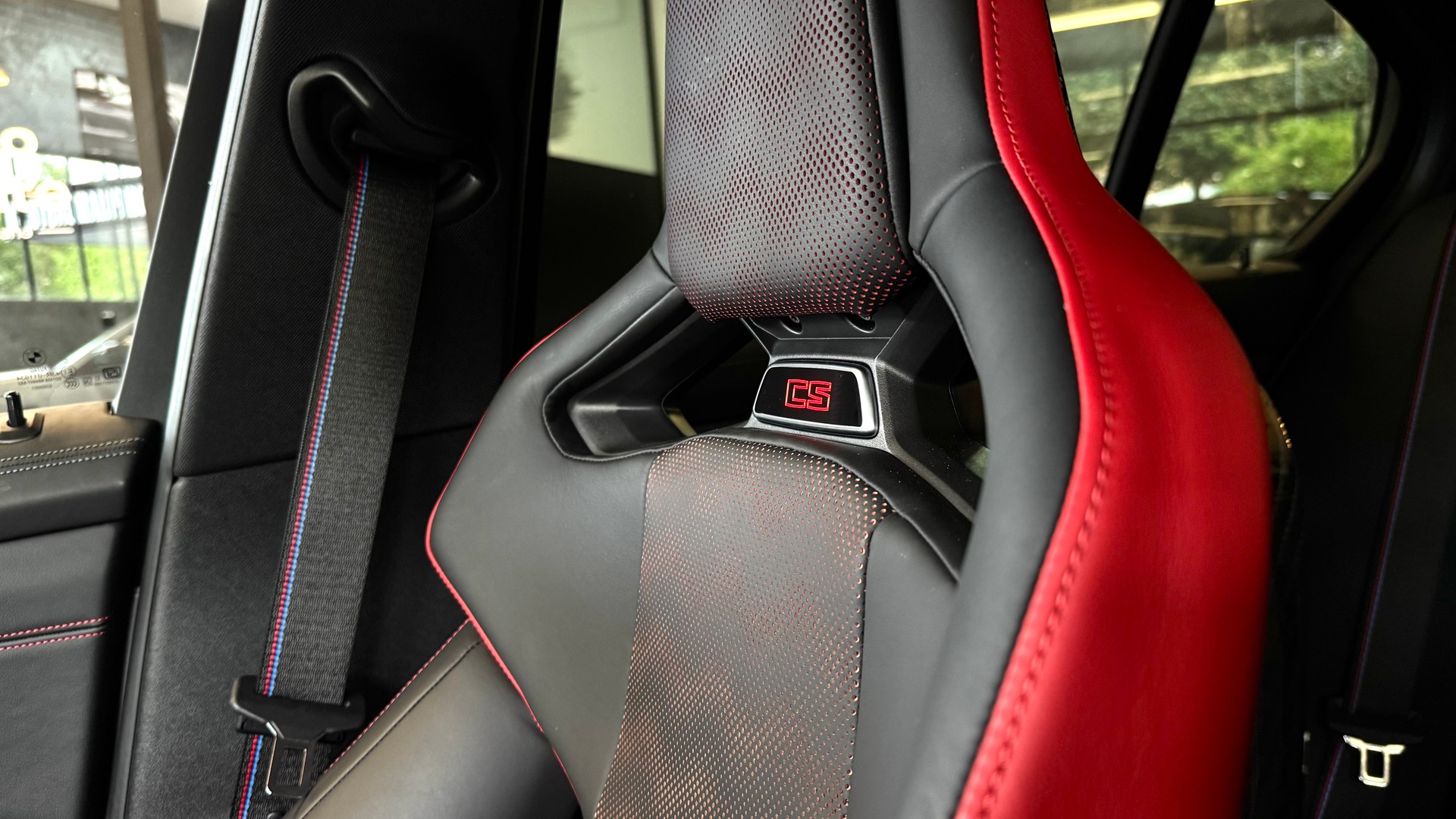 BMW M3 CS-image-13