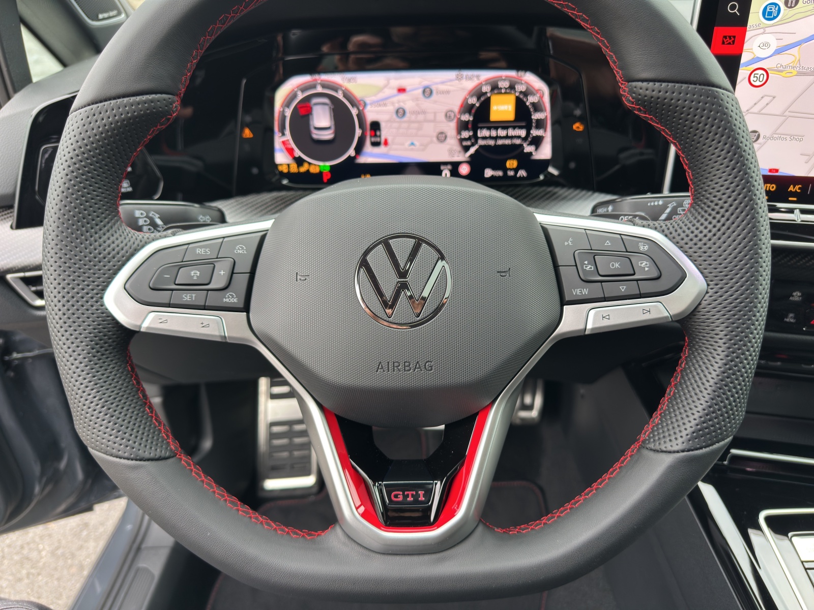 VW Golf 2.0 TSI GTI Clubsport DSG-image-14