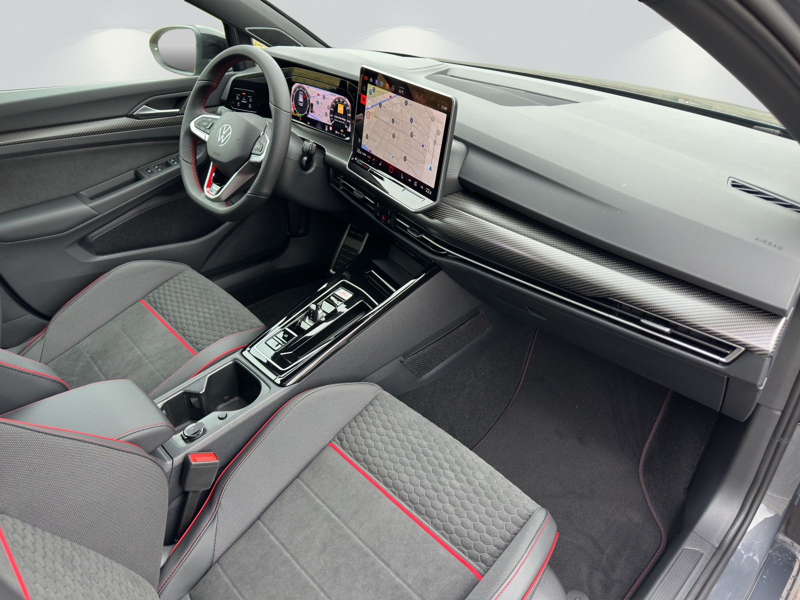 VW Golf 2.0 TSI GTI Clubsport DSG-image-7