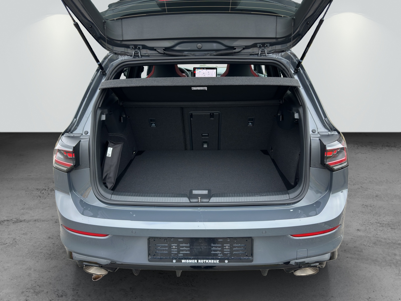 VW Golf 2.0 TSI GTI Clubsport DSG-image-9