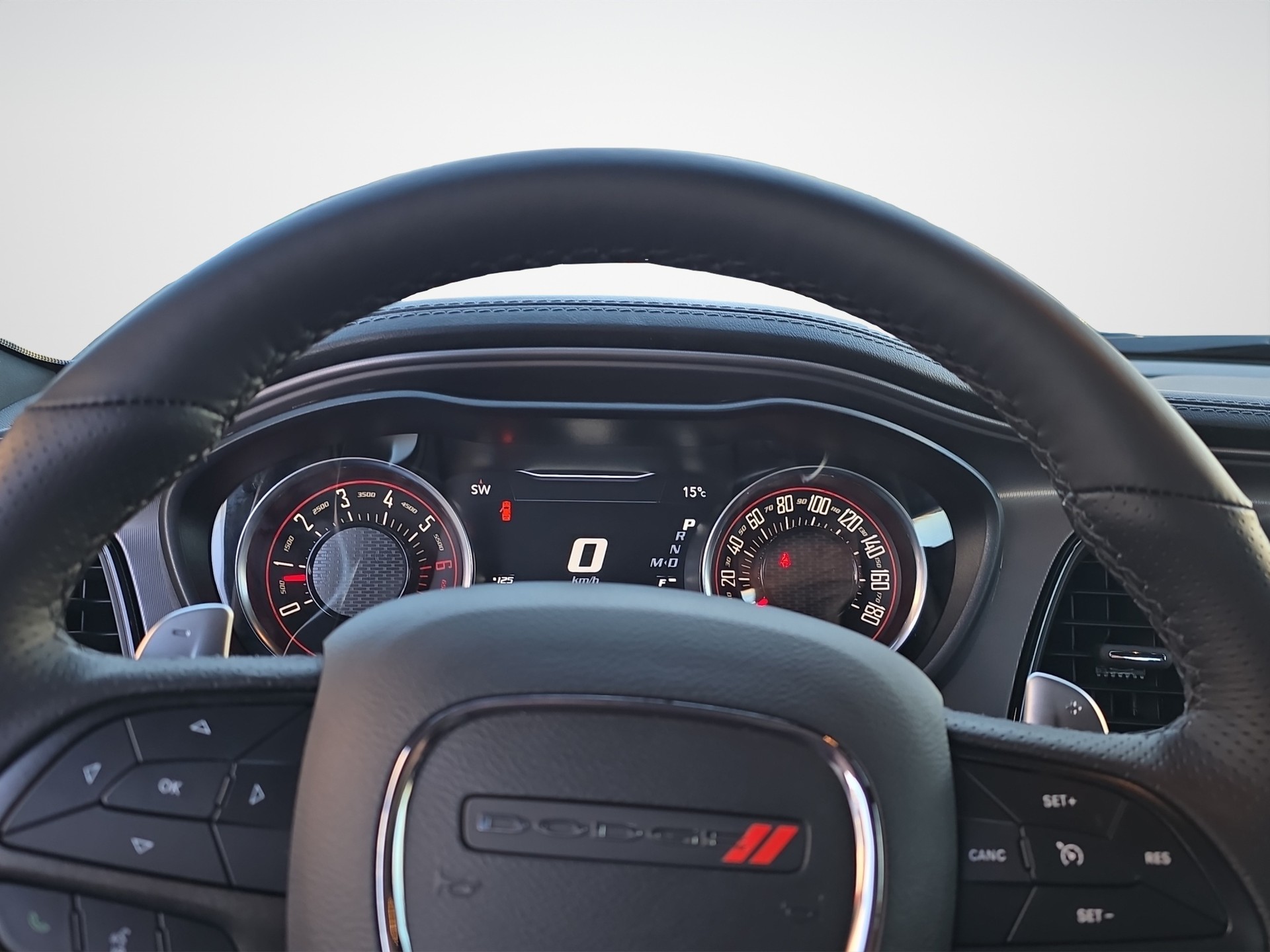 DODGE Challenger 6.4 V8 R/T ScatPack Widebody-image-10