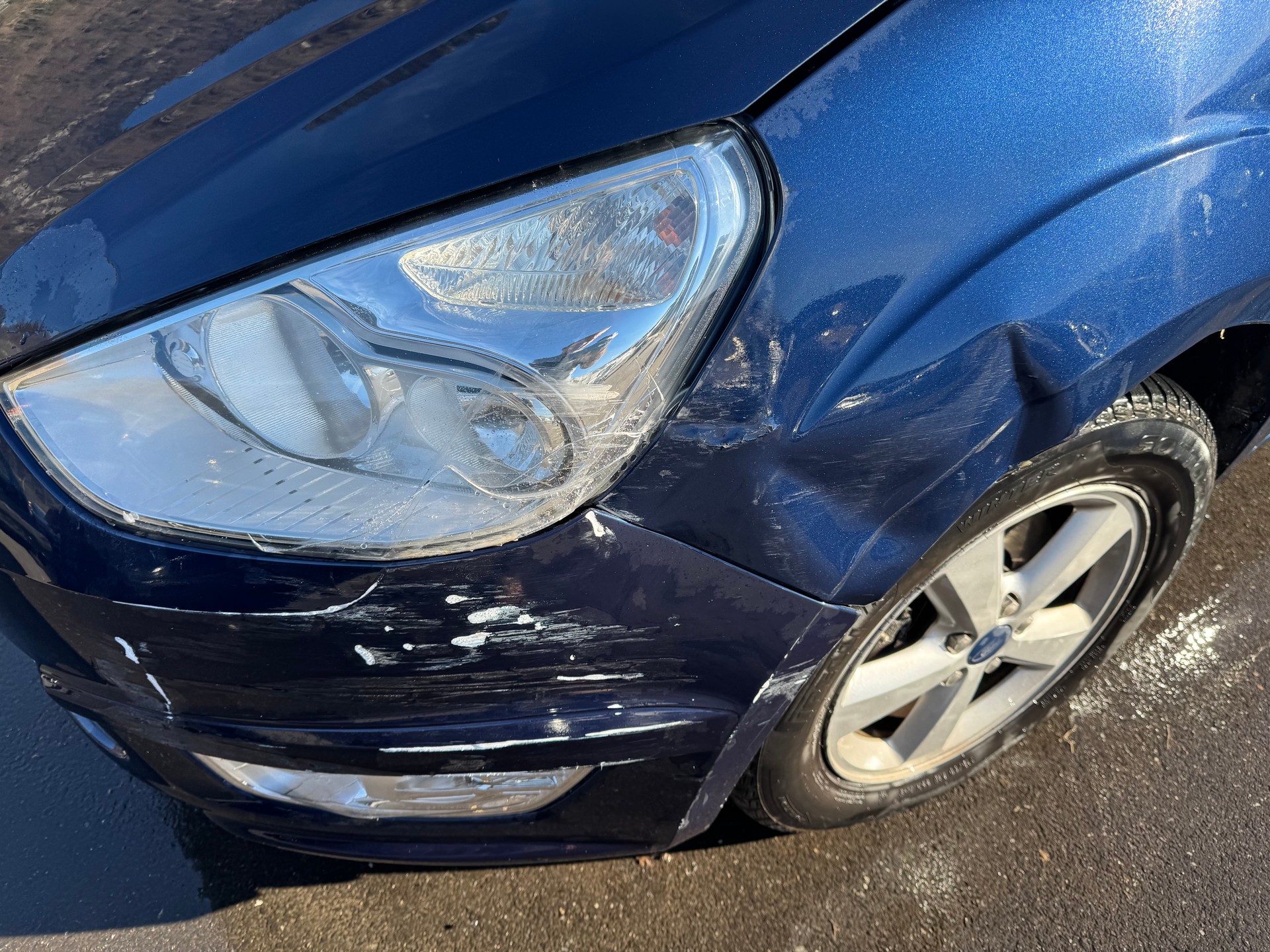 FORD Galaxy 2.0 TDCi Ghia-image-1