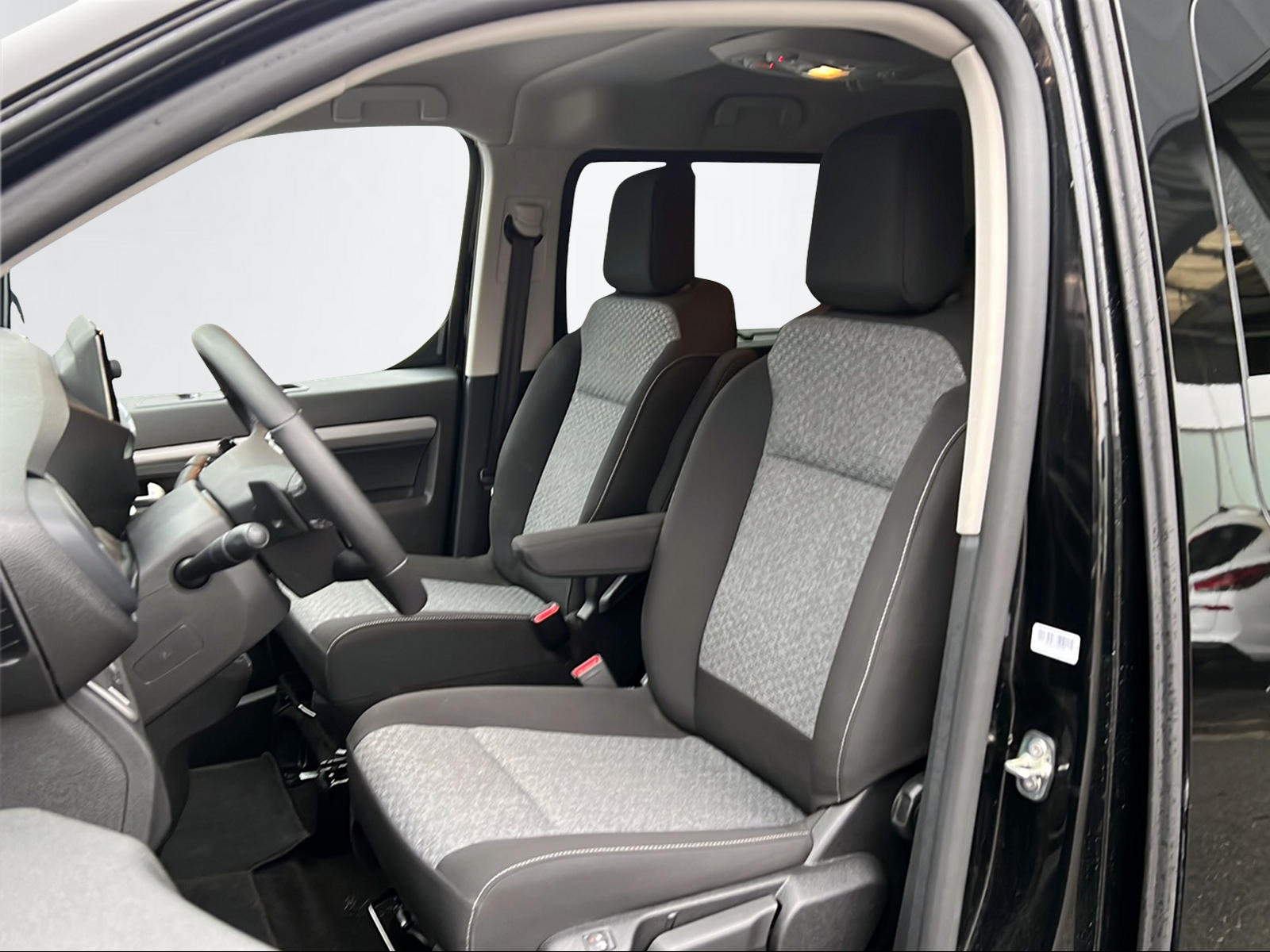 TOYOTA PROACE Verso L1 2.0 D Trend-image-14