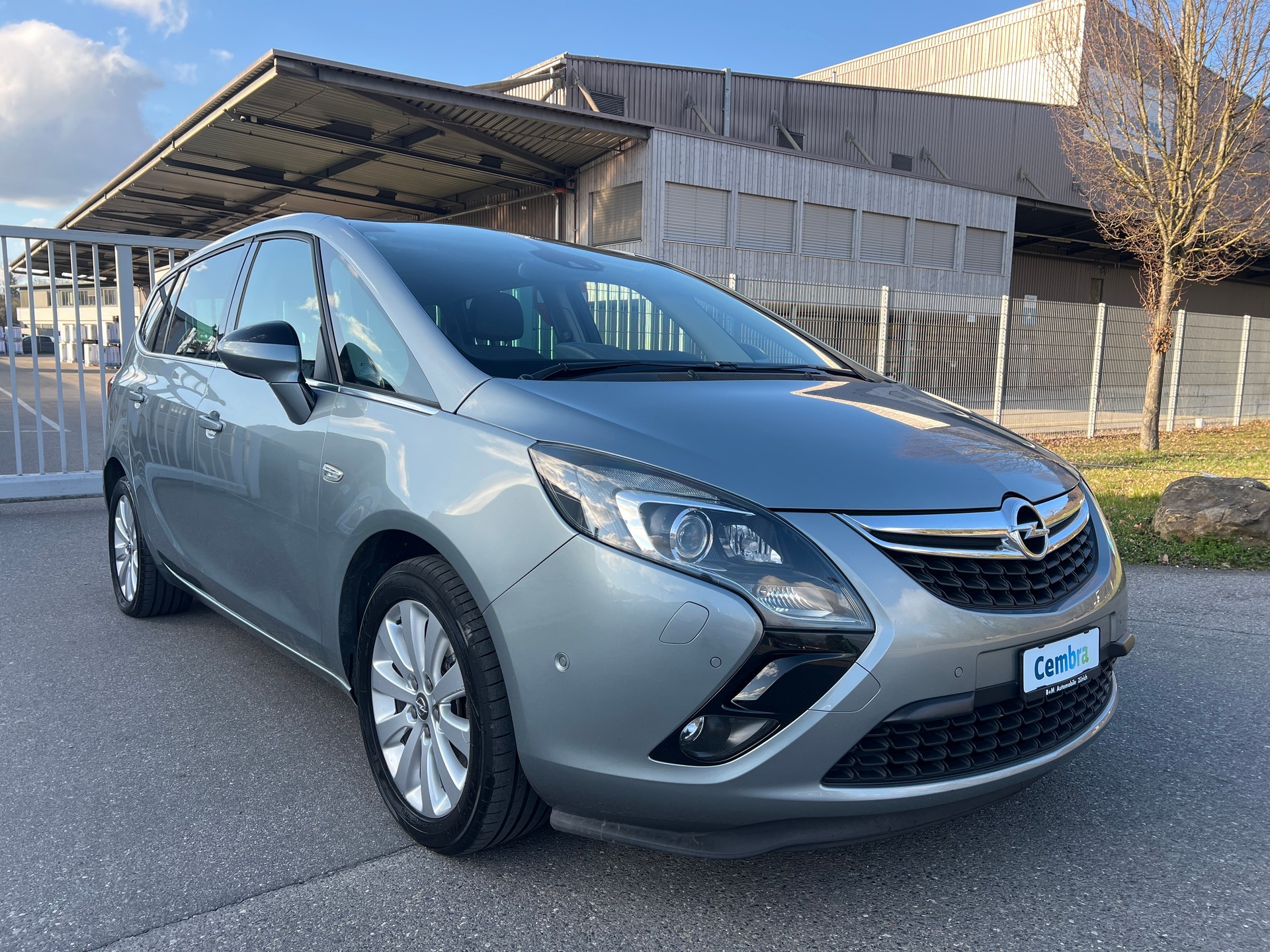 OPEL Zafira Tourer 1.6i 16V Turbo Cosmo Automatic 7-Plätzer-image-2
