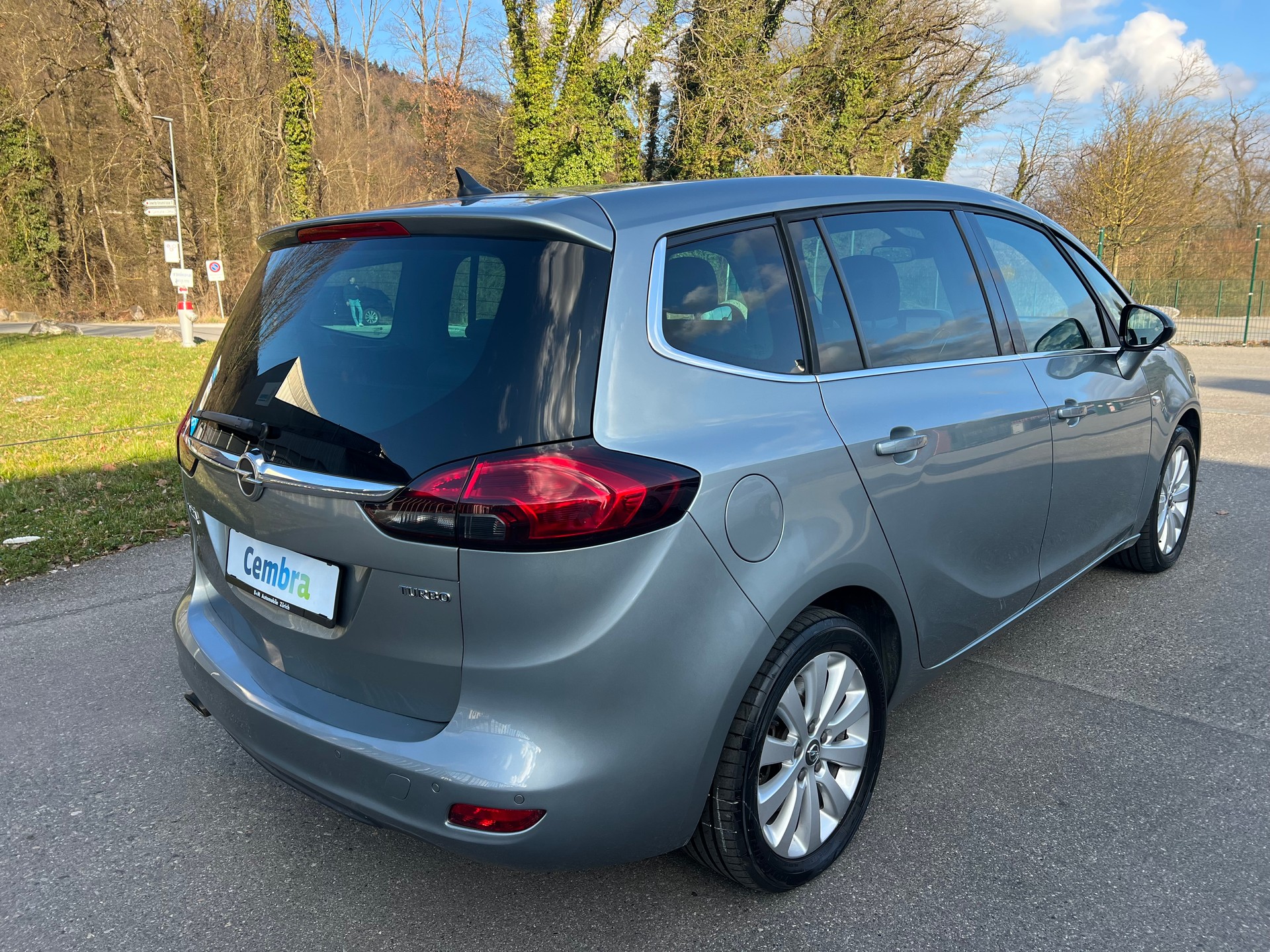 OPEL Zafira Tourer 1.6i 16V Turbo Cosmo Automatic 7-Plätzer-image-5
