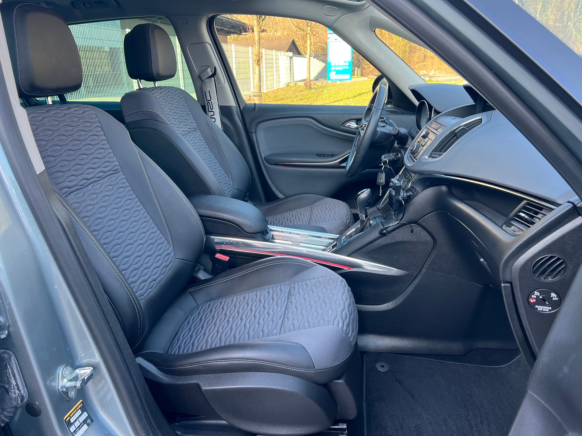 OPEL Zafira Tourer 1.6i 16V Turbo Cosmo Automatic 7-Plätzer-image-12