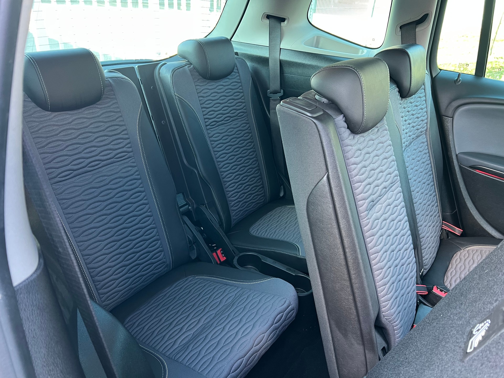 OPEL Zafira Tourer 1.6i 16V Turbo Cosmo Automatic 7-Plätzer-image-15