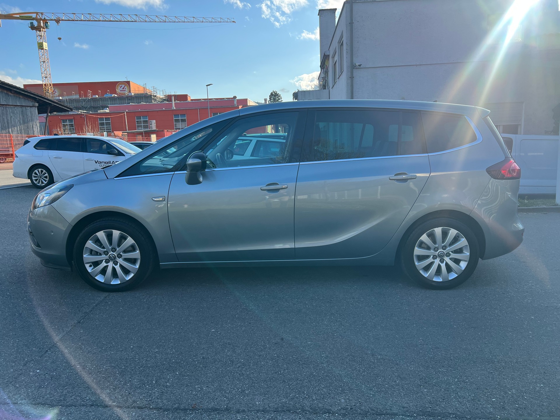 OPEL Zafira Tourer 1.6i 16V Turbo Cosmo Automatic 7-Plätzer-image-4