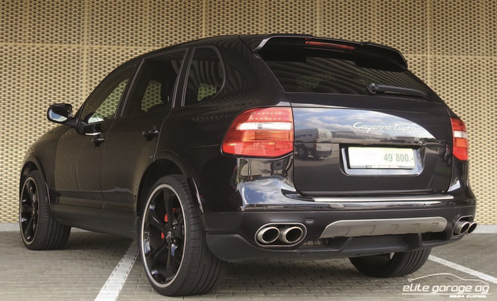 PORSCHE Cayenne Turbo-image-4
