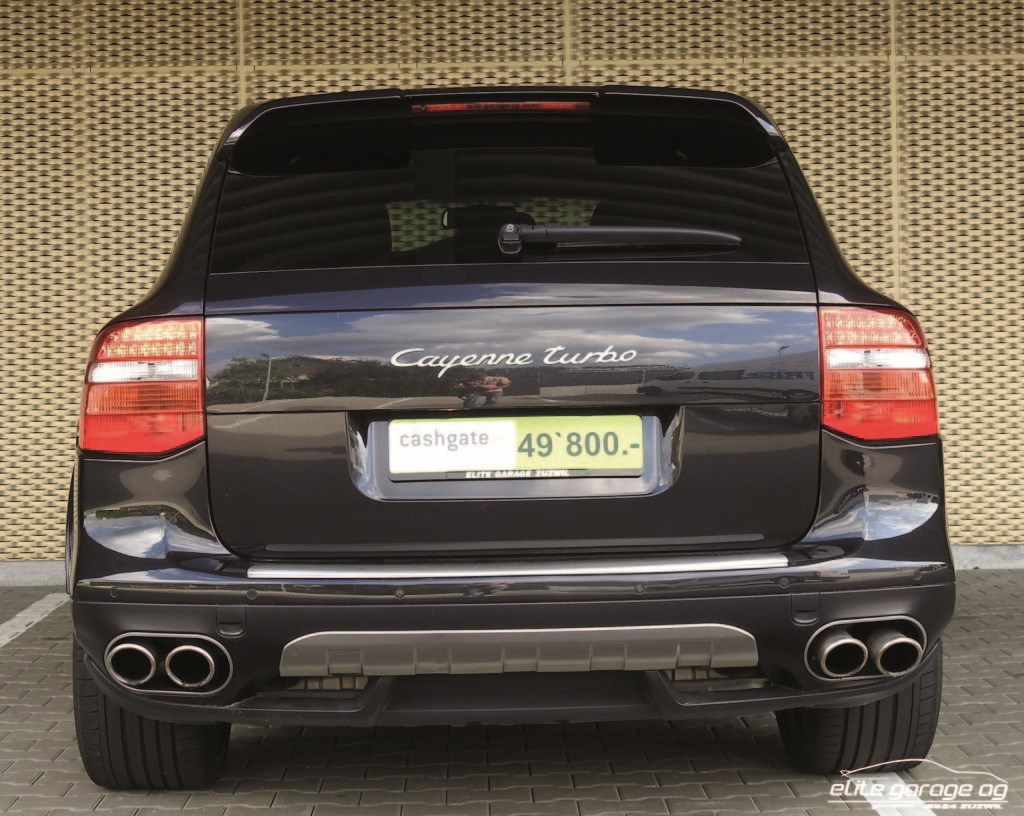 PORSCHE Cayenne Turbo-image-3