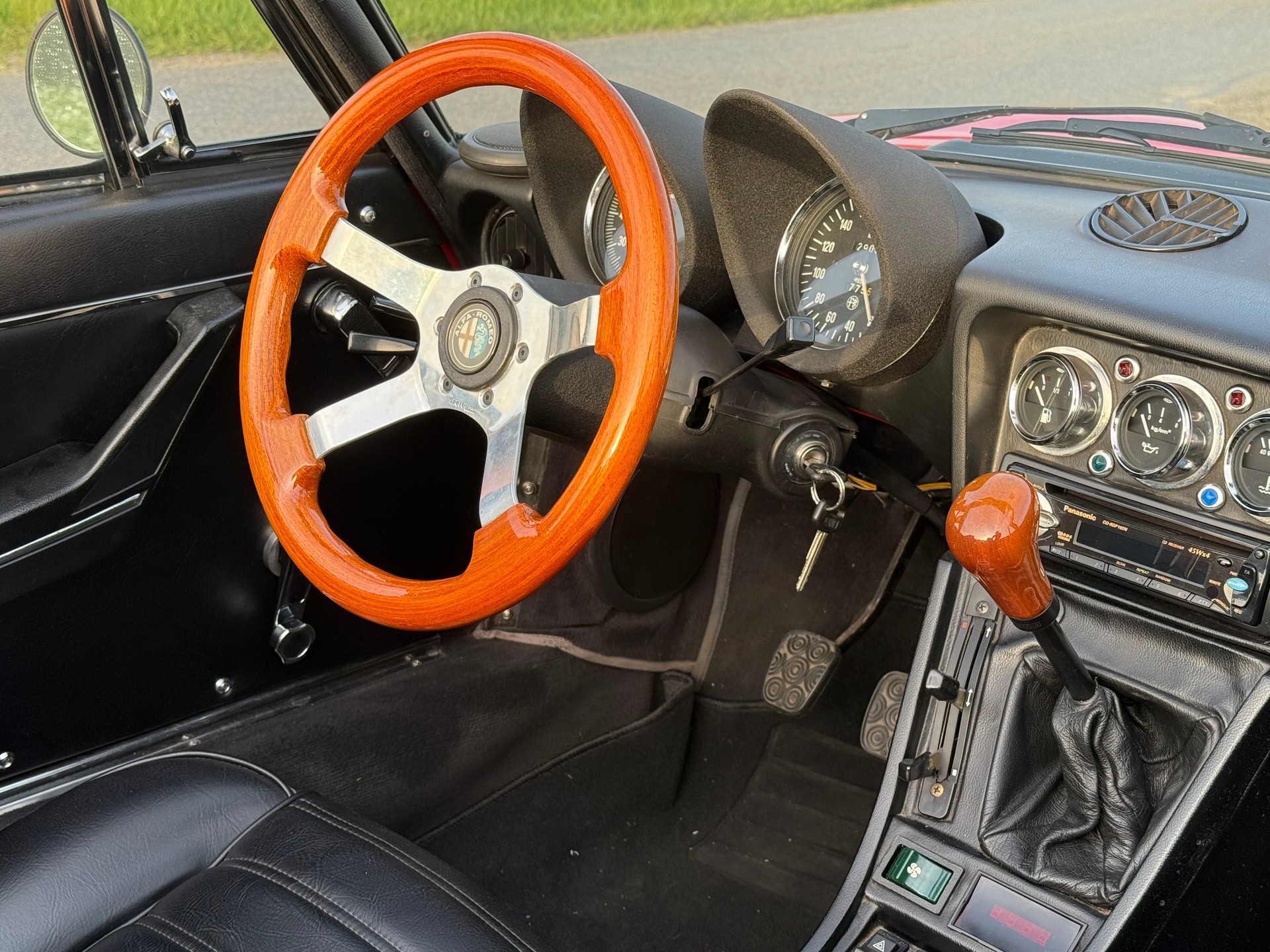 ALFA ROMEO Spider 2.0 (Veloce)-image-15