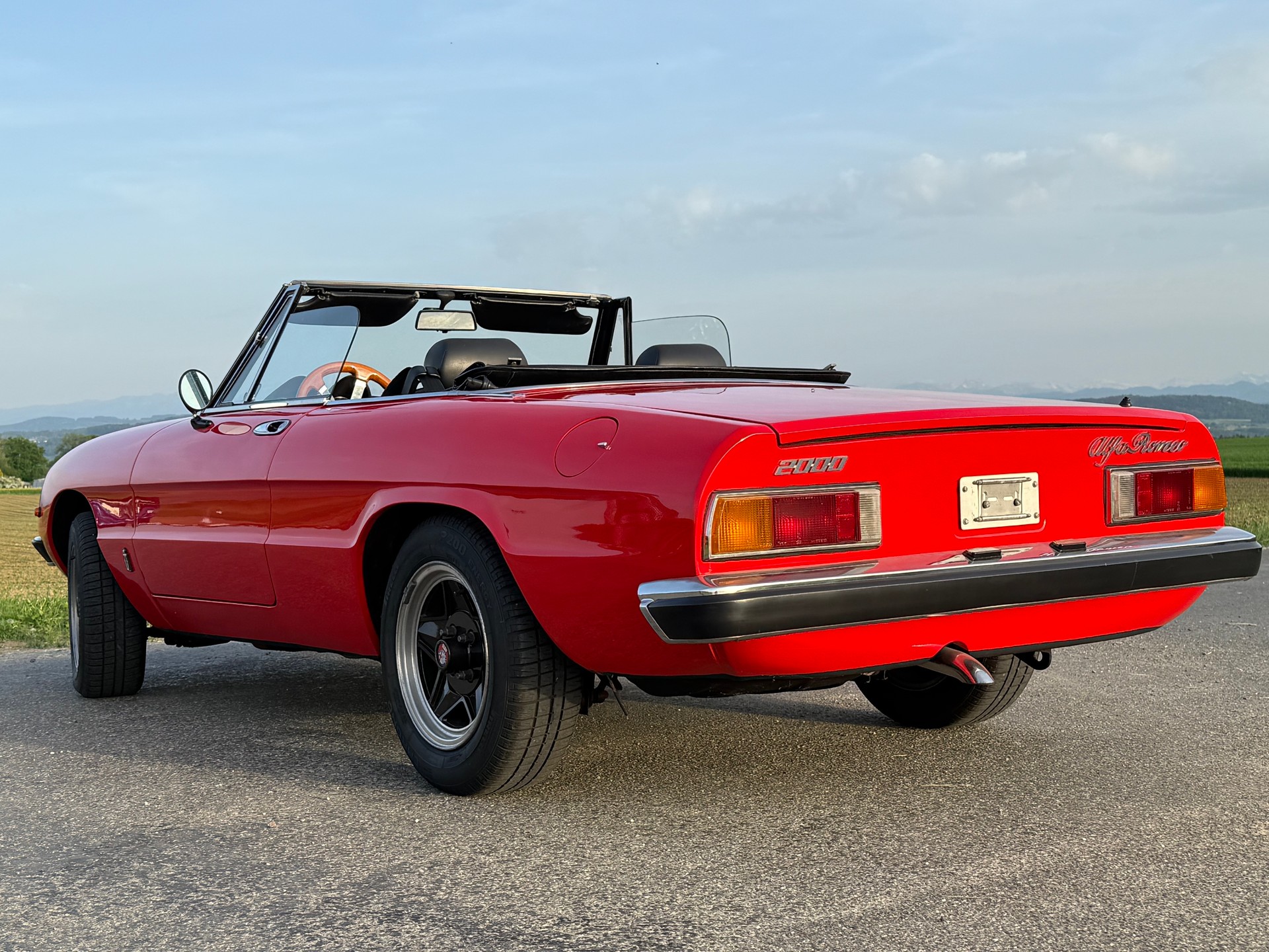 ALFA ROMEO Spider 2.0 (Veloce)-image-1