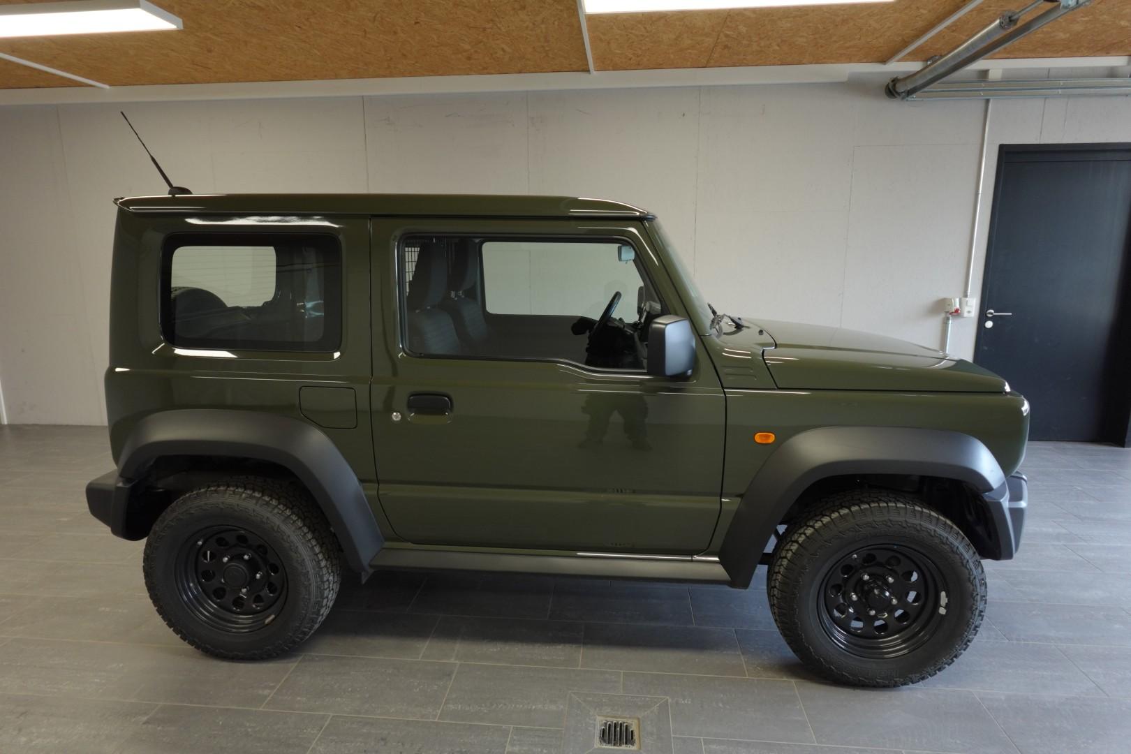 SUZUKI Jimny Country 1.5 Compact+-image-4