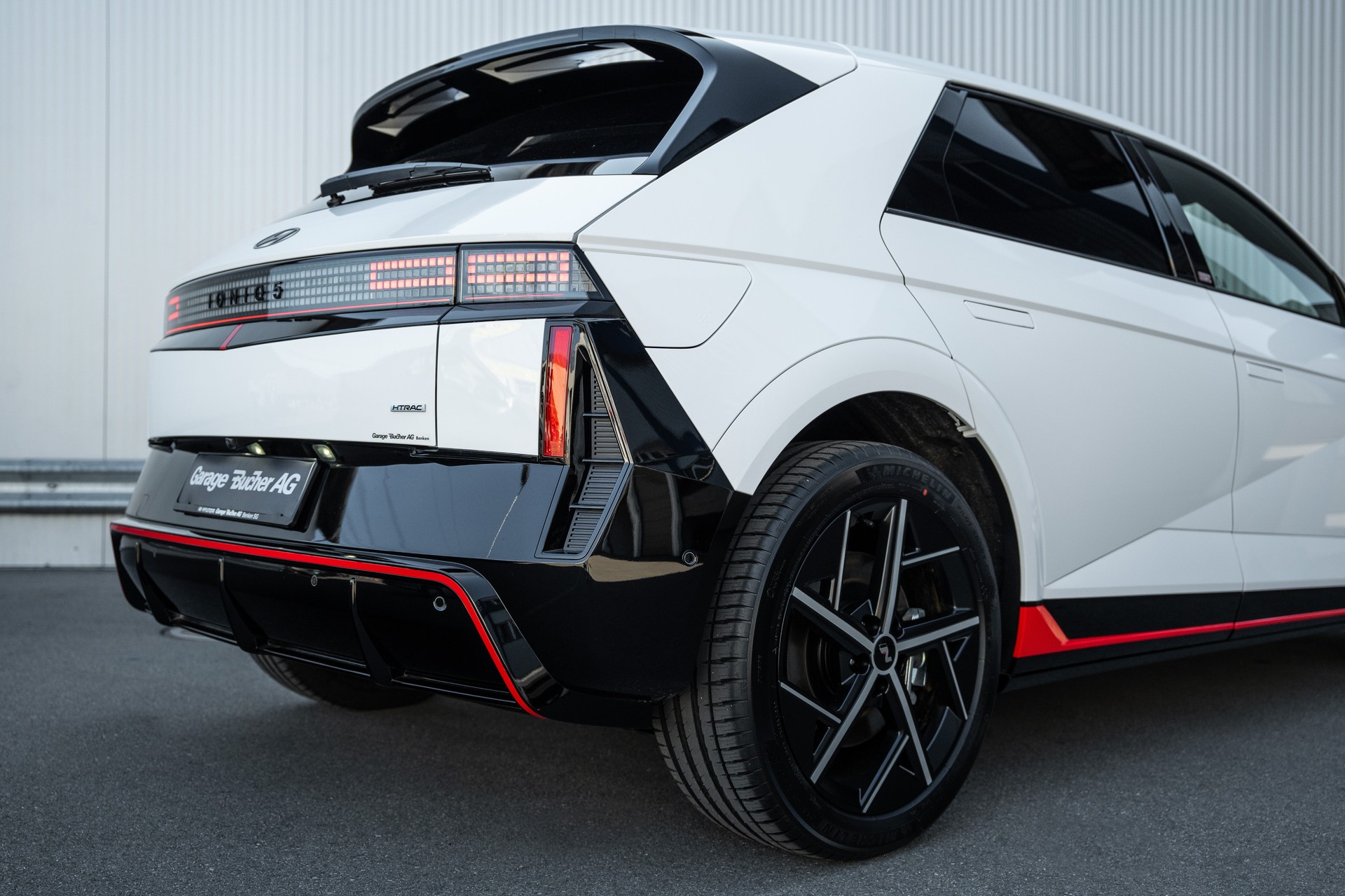 HYUNDAI Ioniq 5 N-Line 84kWh 4WD Bucher Edition-image-6
