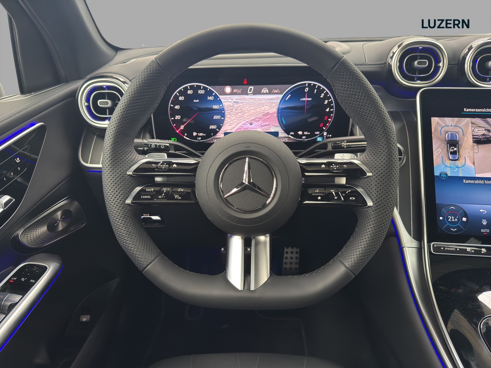MERCEDES-BENZ GLC 300 de 4Matic 9G-Tronic-image-9